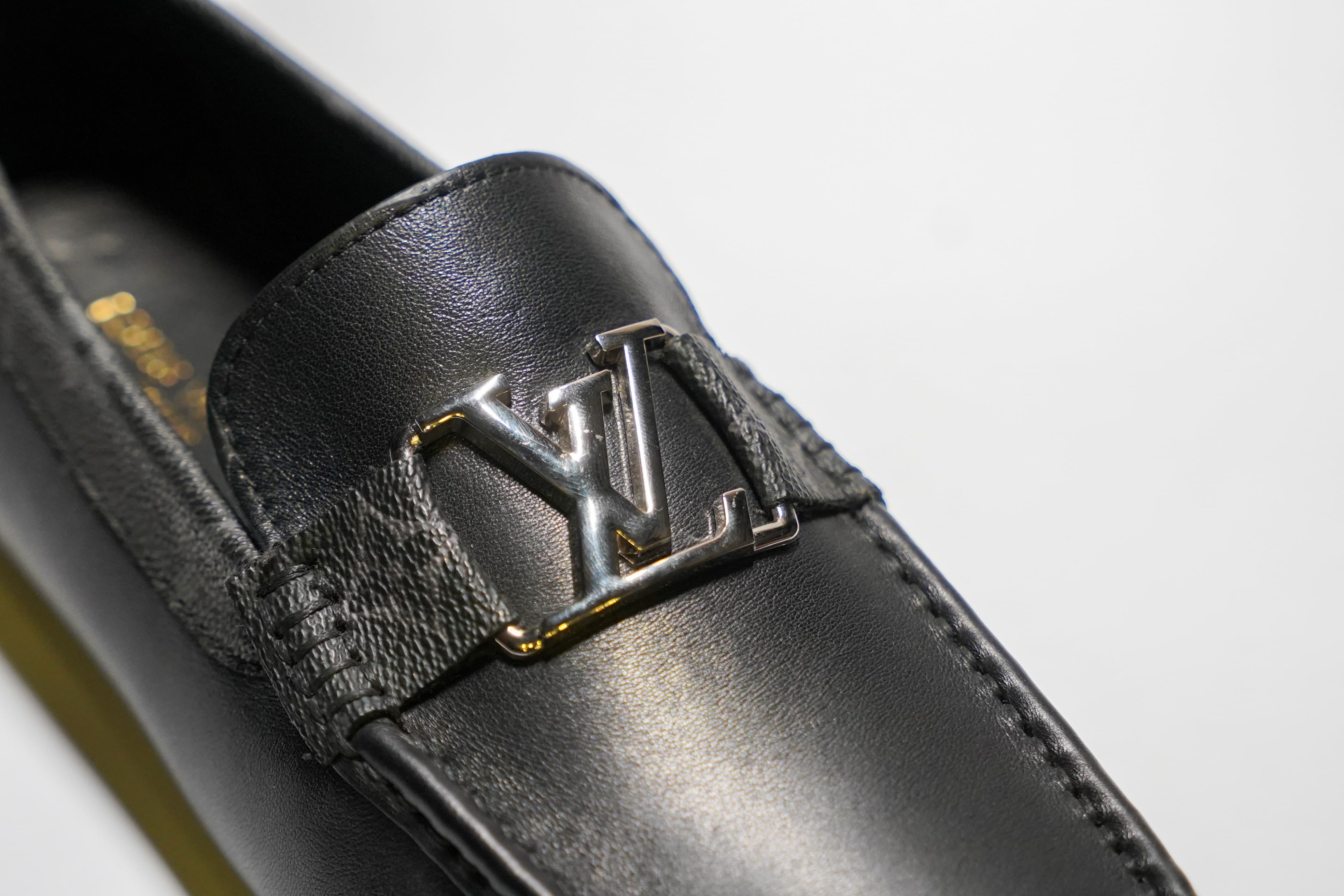 Louis Vuitton Mens Driver/Loafer Shoe