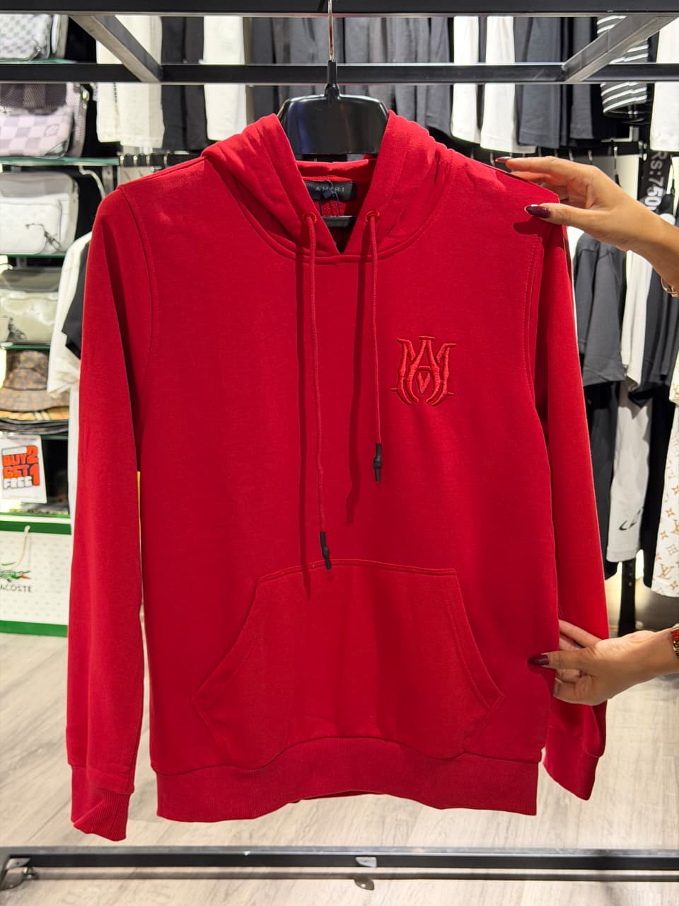 Am-iri Hoodie