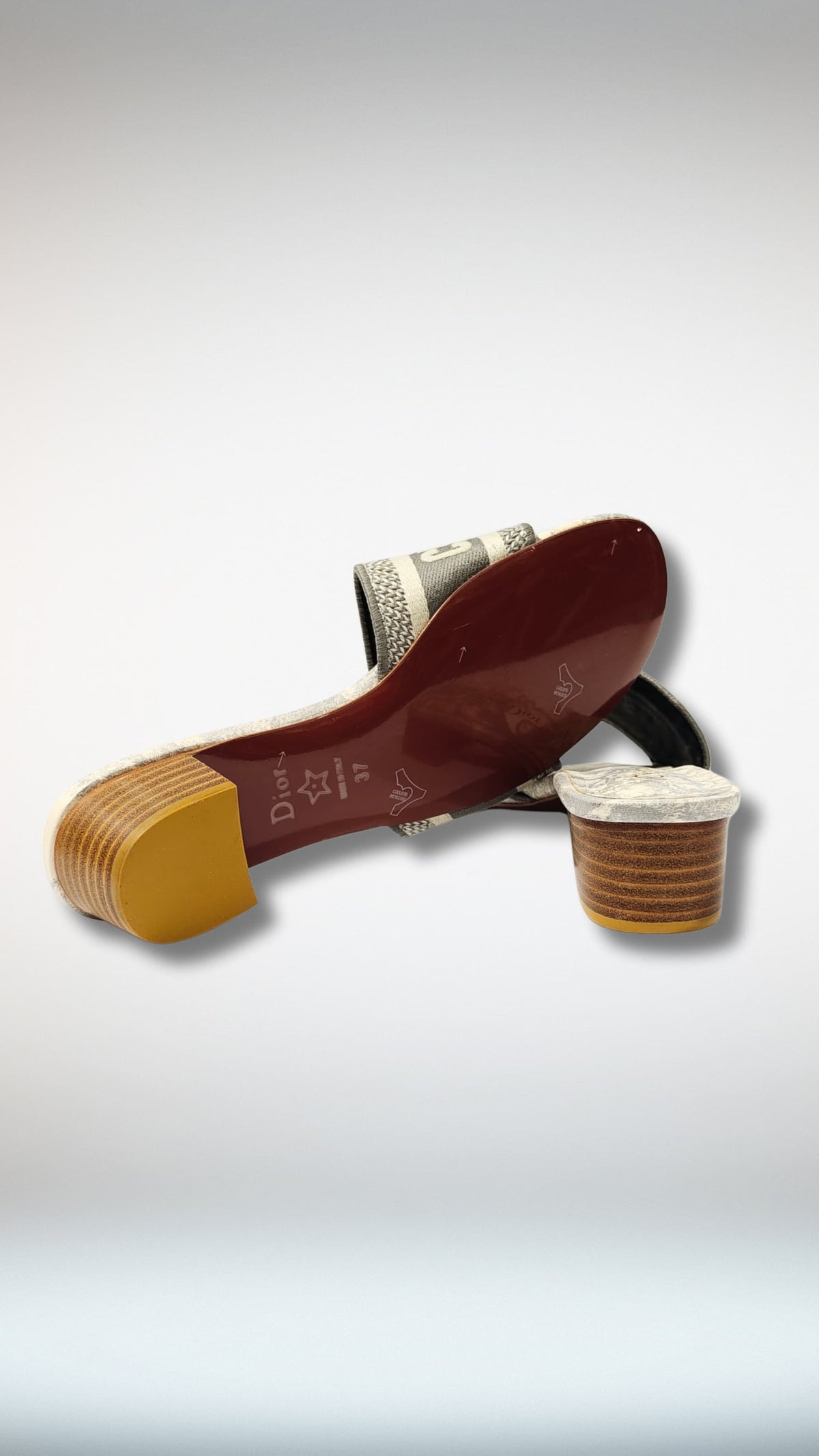 CD Dway Heeled Slide 1:1 Grade