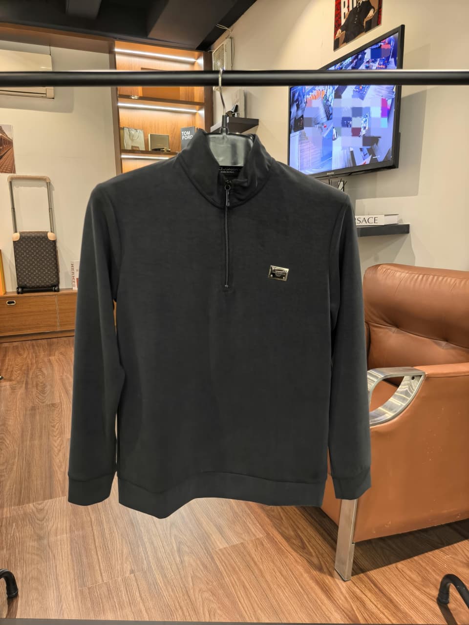 DG 1:1 Grade Premium Turtle Neck Quarter Zip Sweatshirt