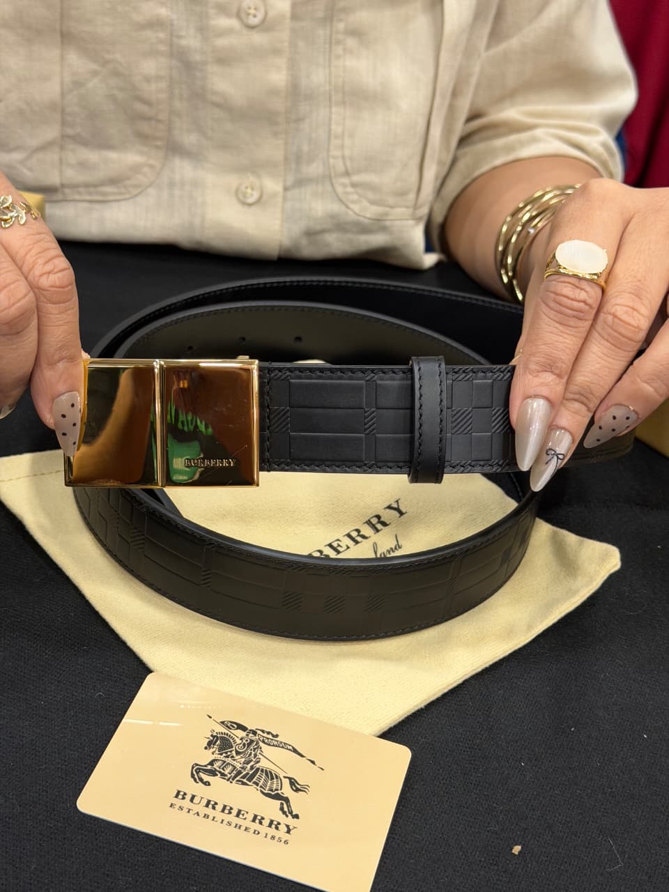 Burberry 1:1 Grade Genuine Leather Men's Belt with Complete Box Packaging