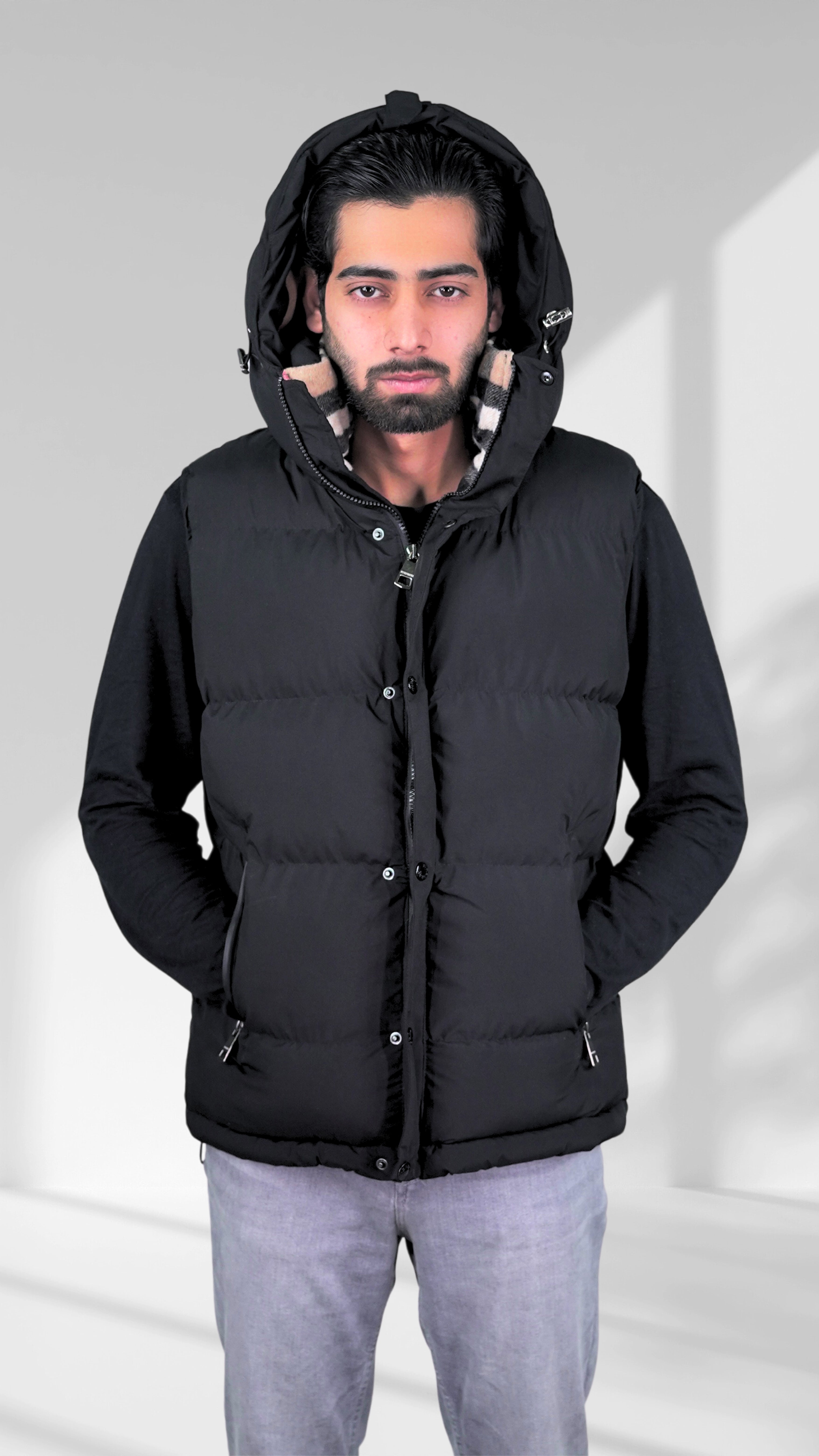 Burberry Body Warmer Sleeveless Hooded Jacket