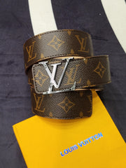 Louis Vuitton Men's Belt