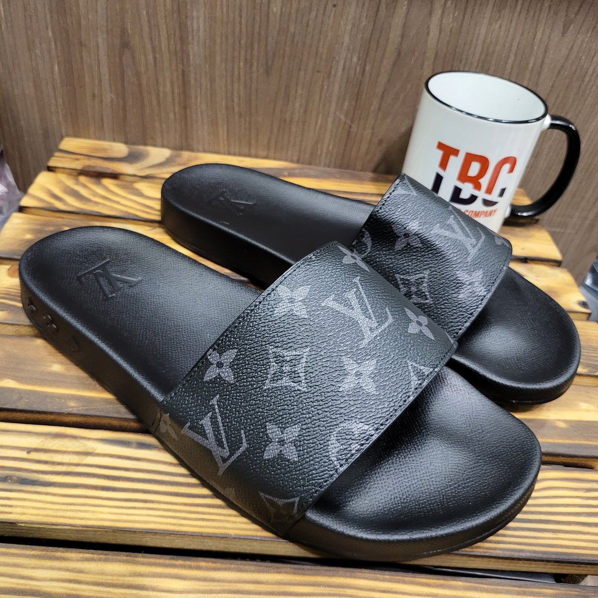 Louis Vuitton Men's Casual Slide