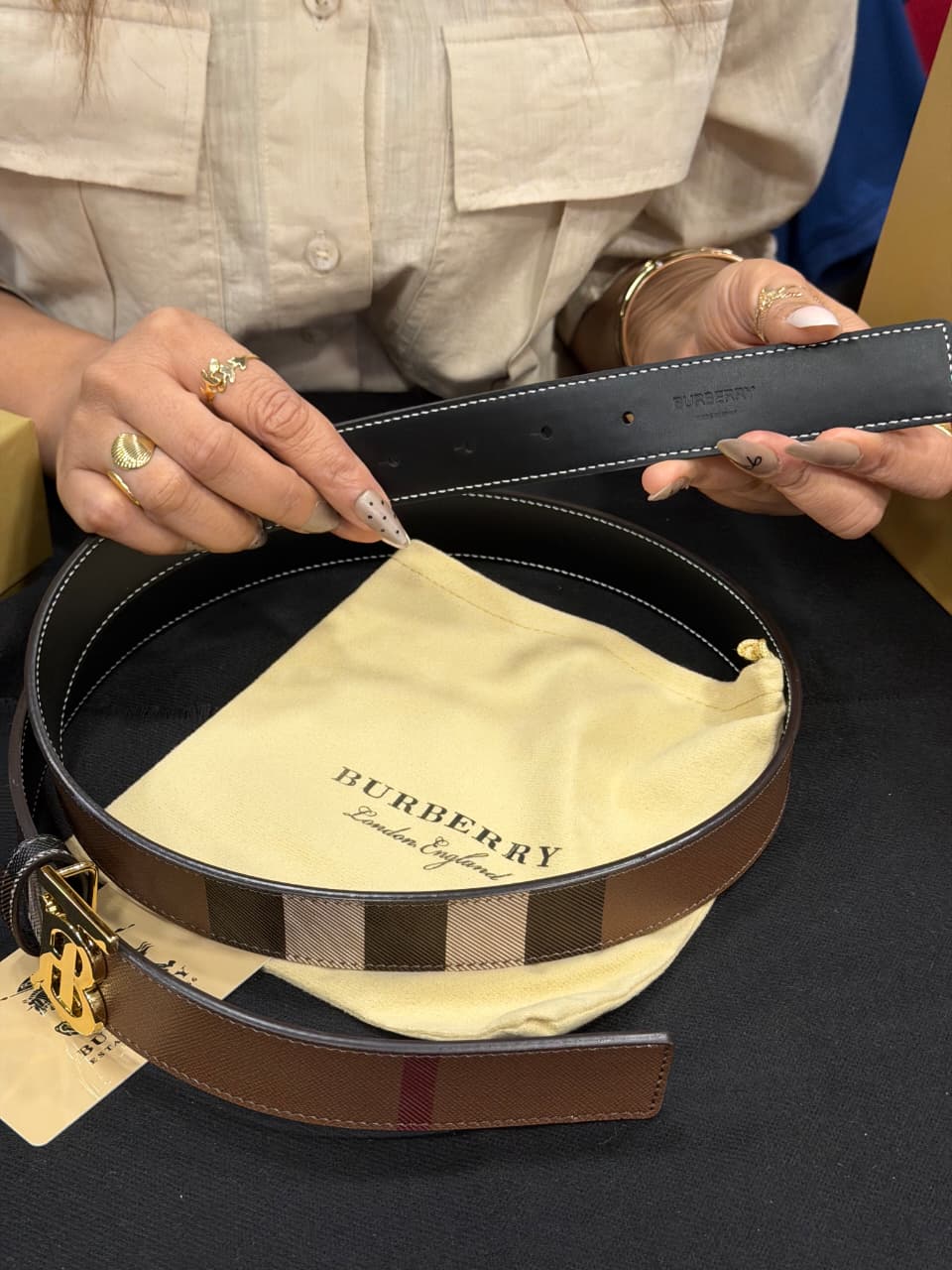 Burberry 1:1 Grade Genuine Leather Women's Belt with Complete Box Packaging
