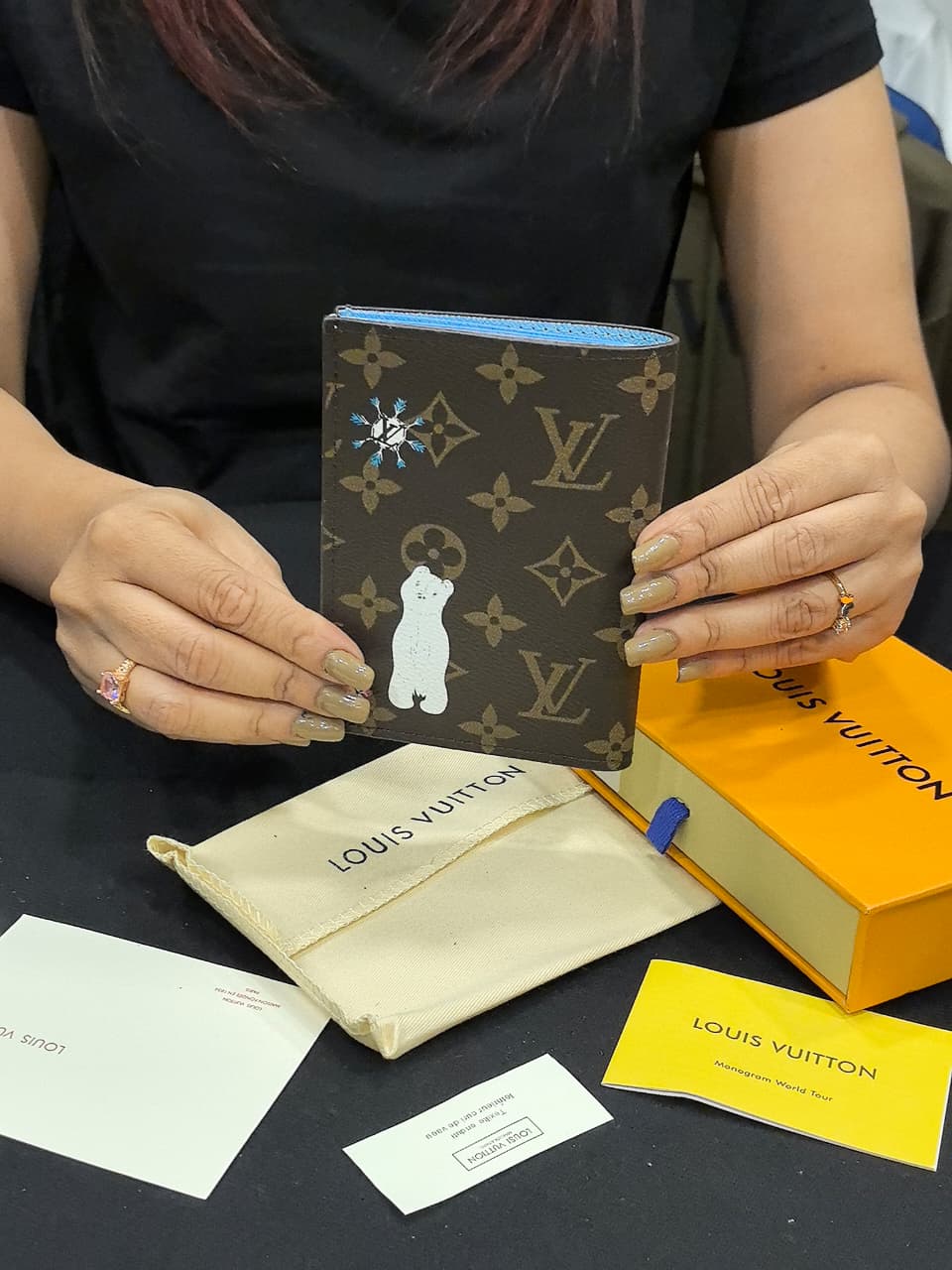 Louis Vuitton Passport wallet with box