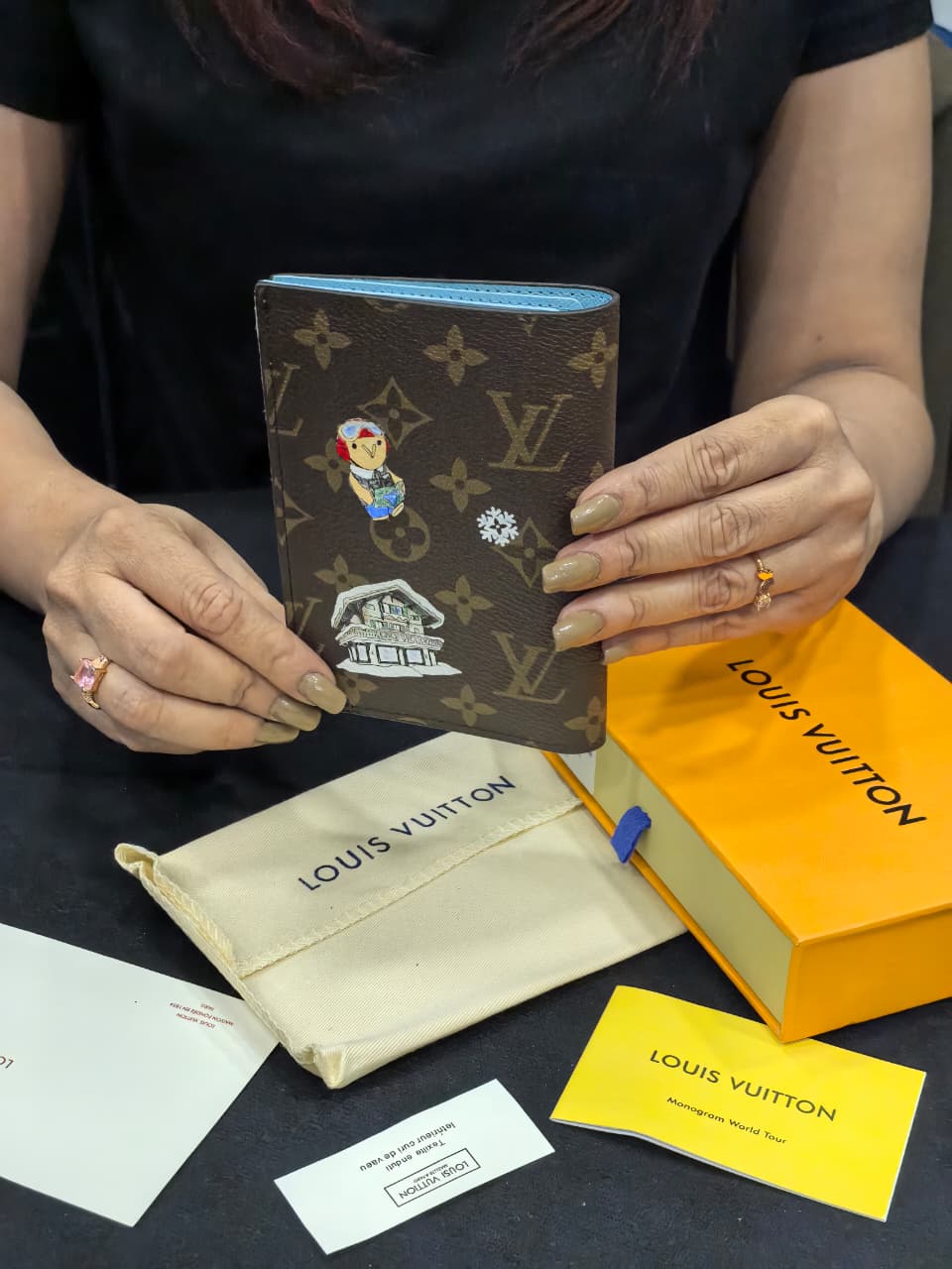 Louis Vuitton Passport wallet with box