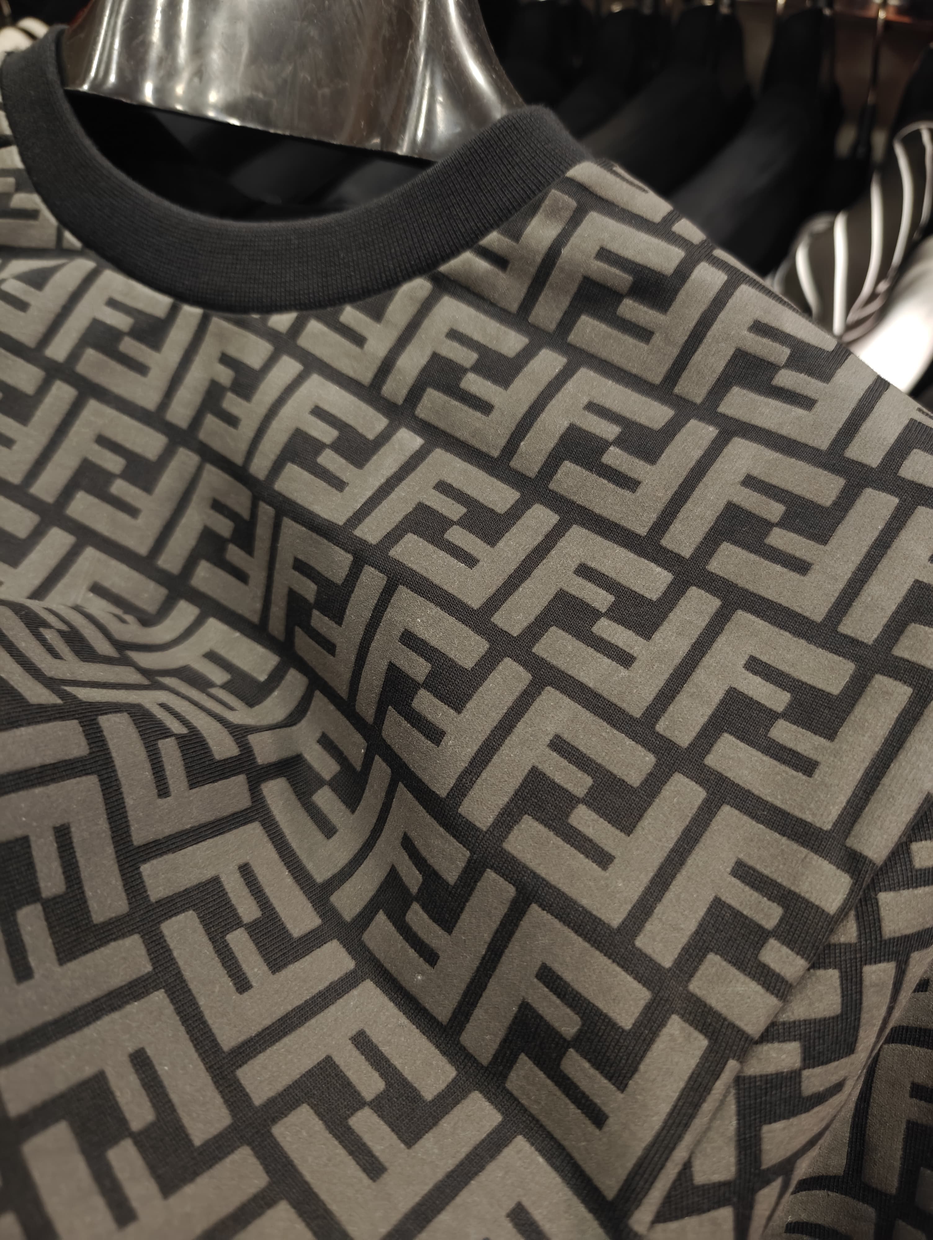 Fendi 1:1 Grade Tshirt