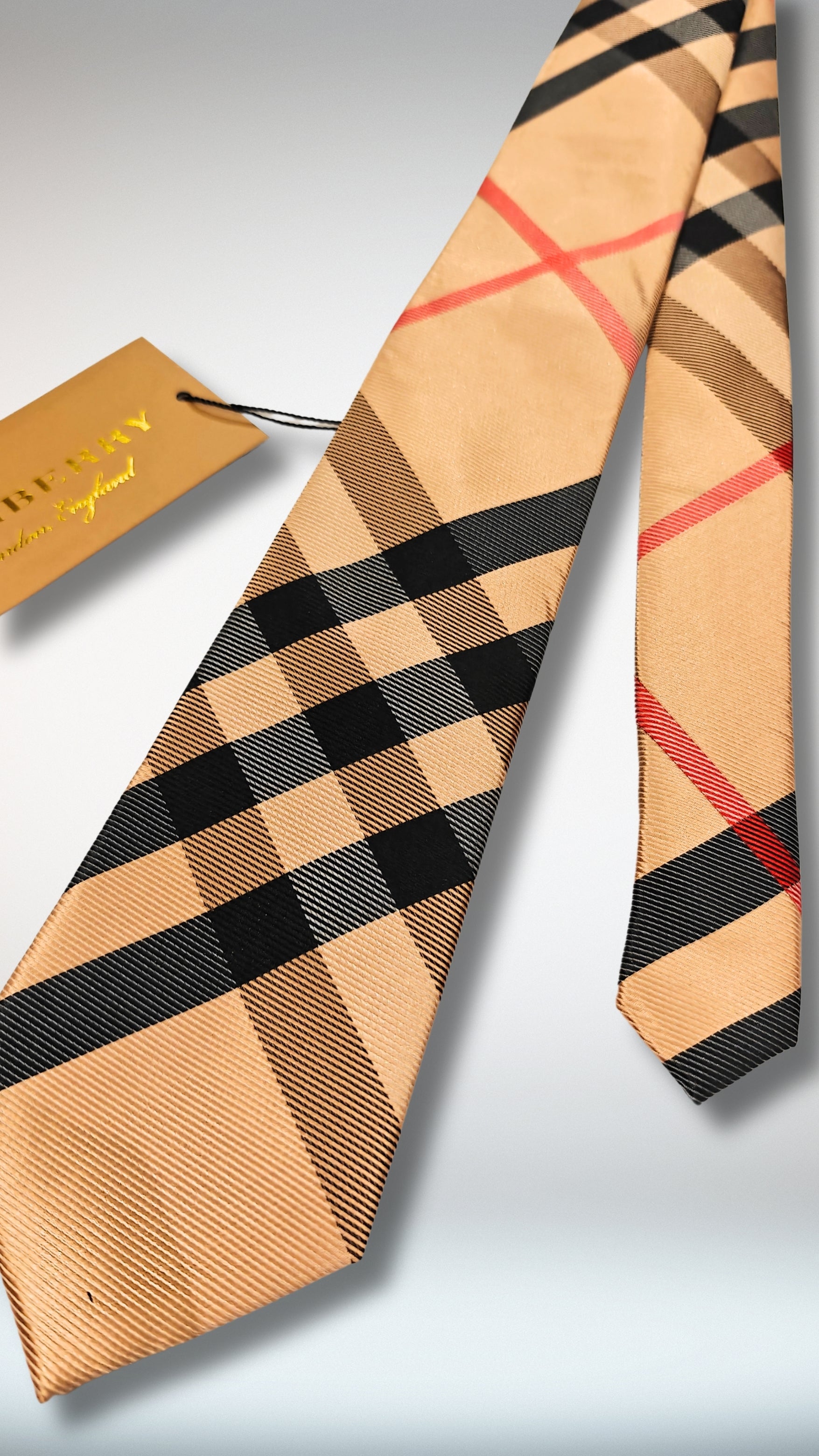 BURBERRY Tie