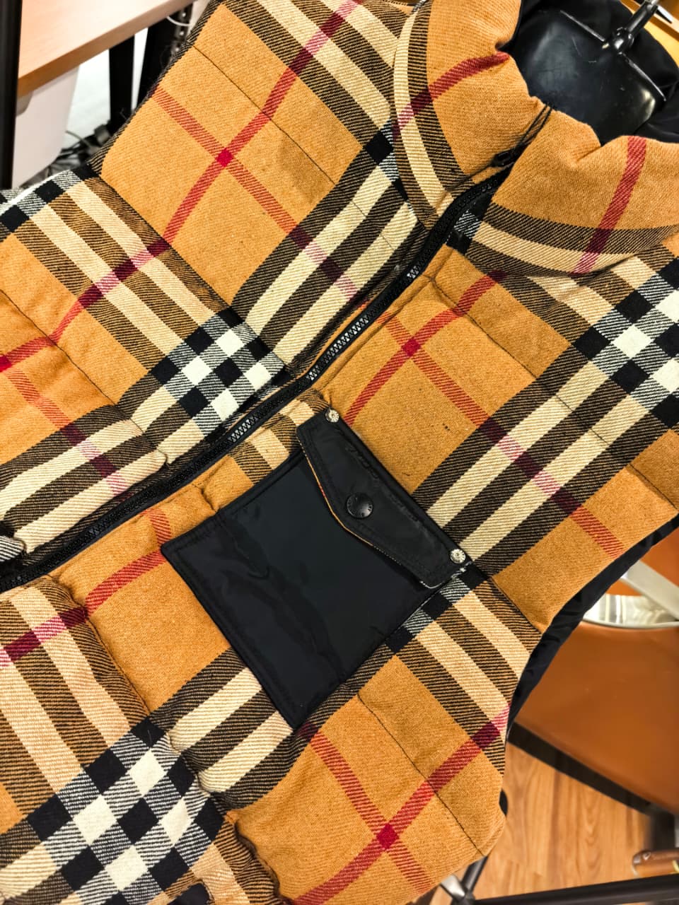 Burberry 1:1 Grade Reversible Double Sided Gilet Jacket
