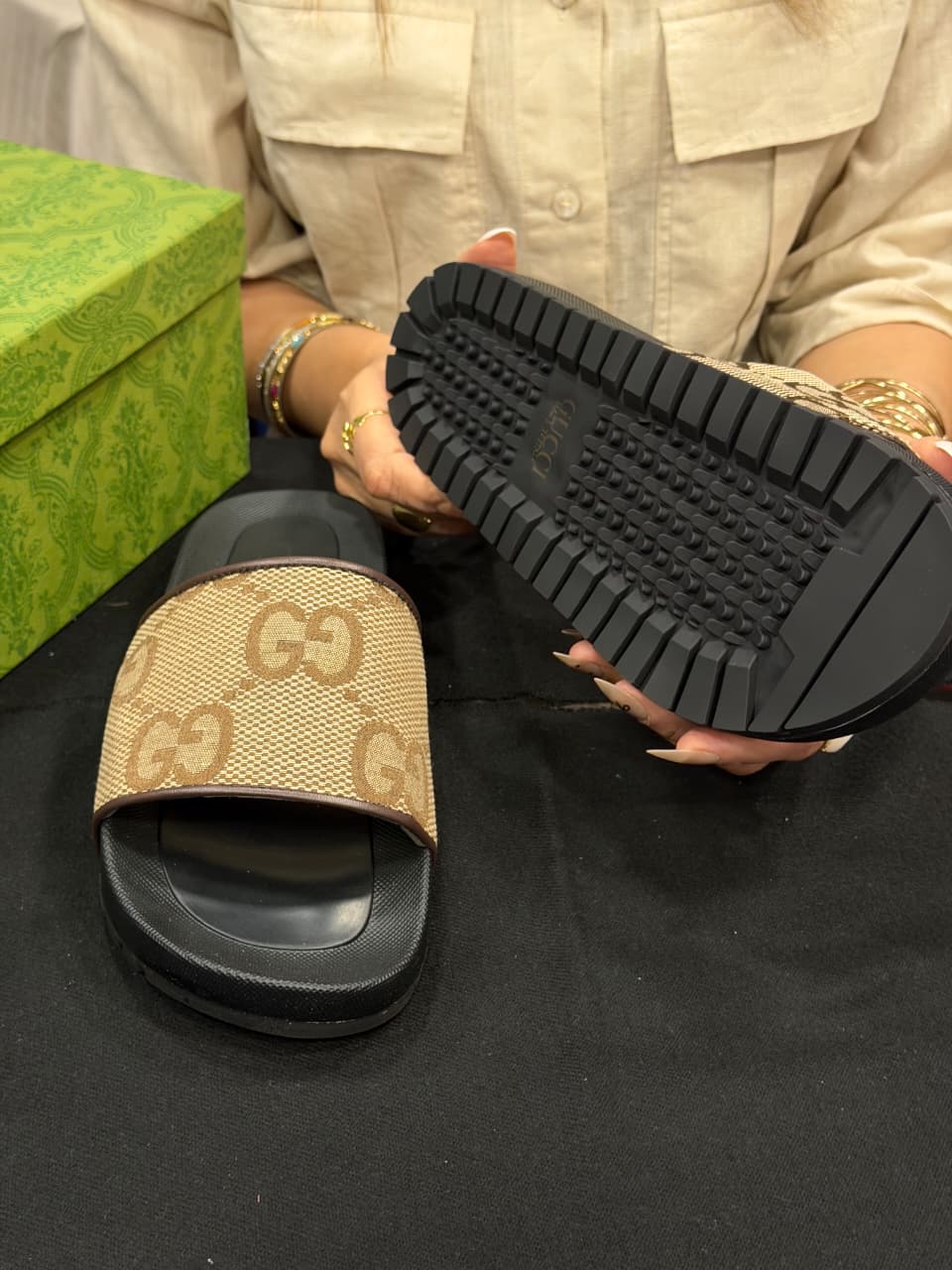 Gucci High End Slide With Box