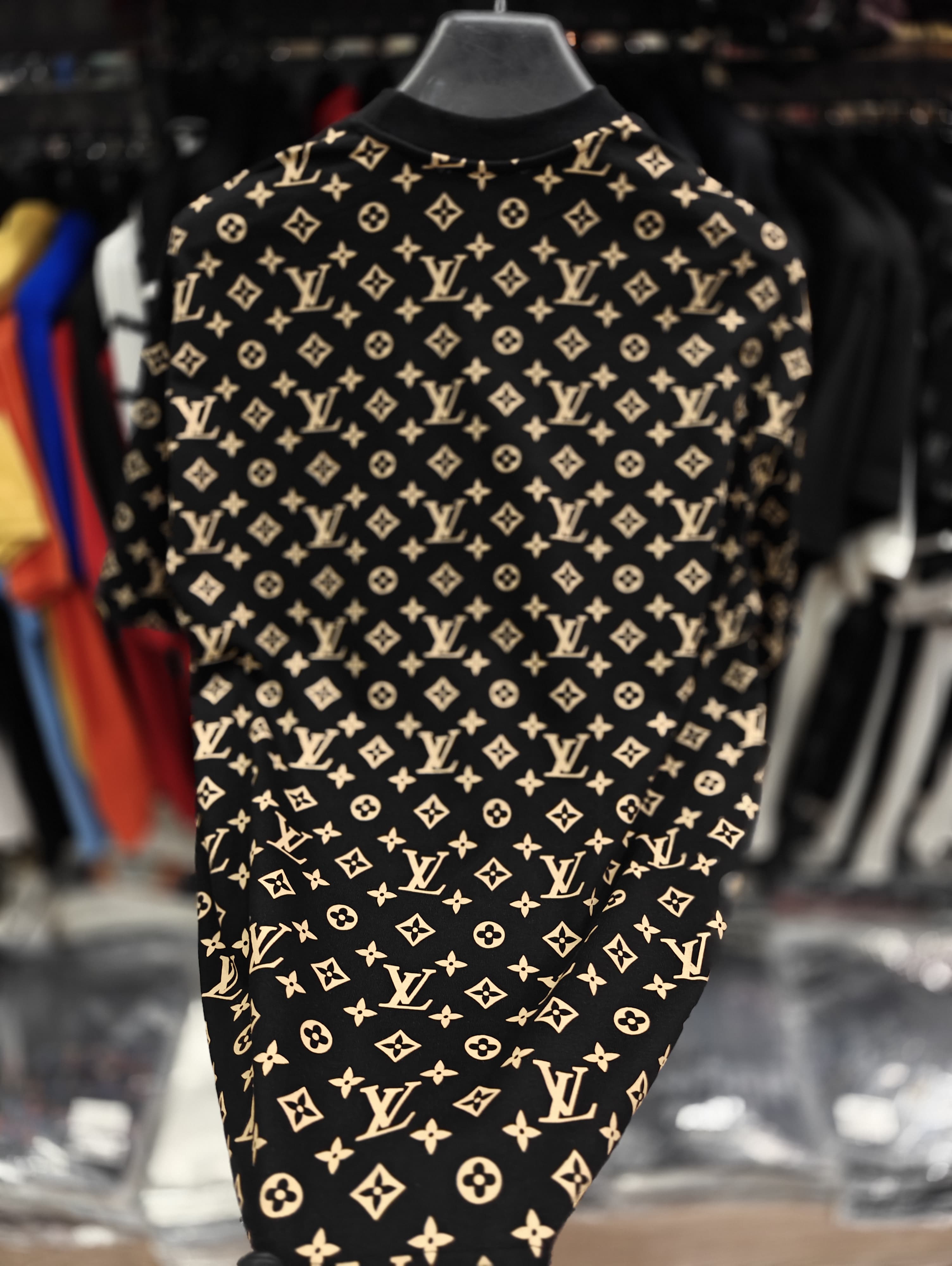 Louis Vuitton Tshirt