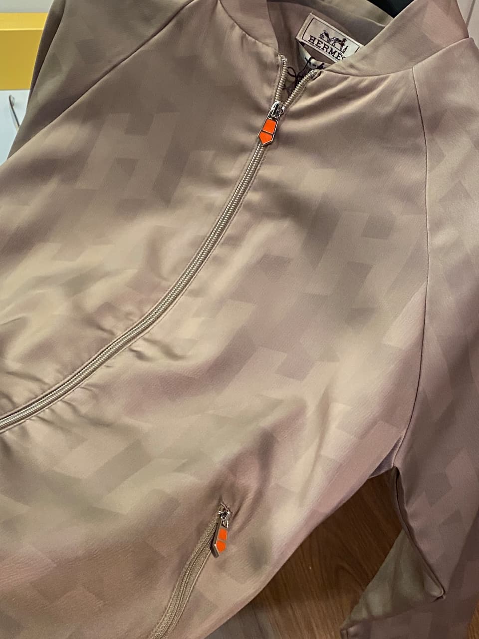 Hermes 1:1 Grade Premium Wind Breaker Jacket