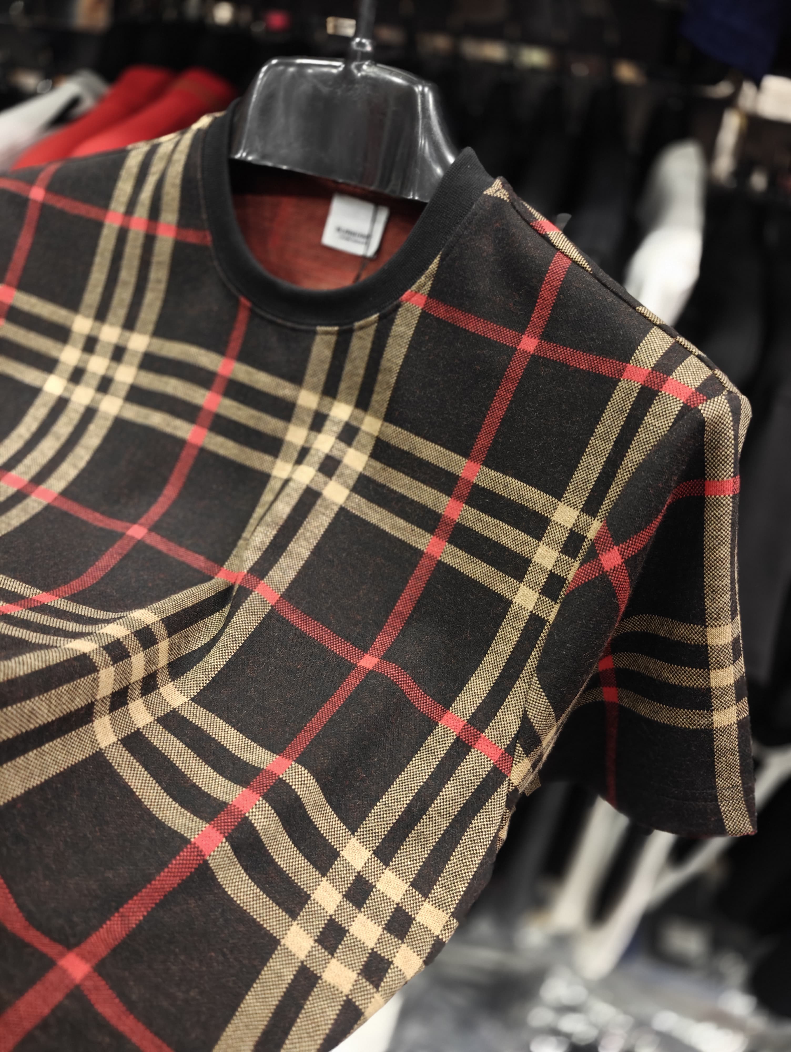 Burberry Tshirt