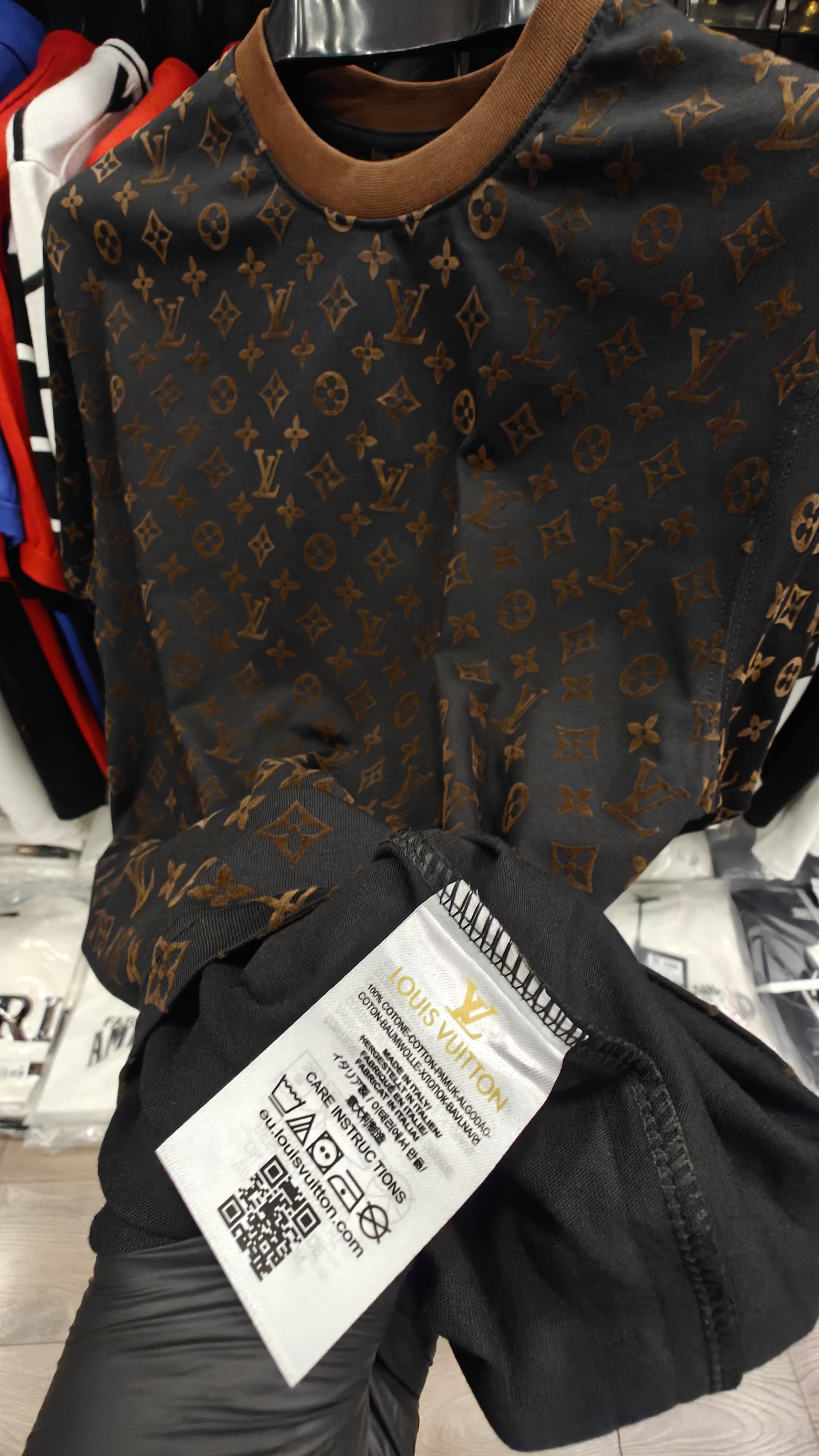 Louis Vuitton Flocked Material Tshirt