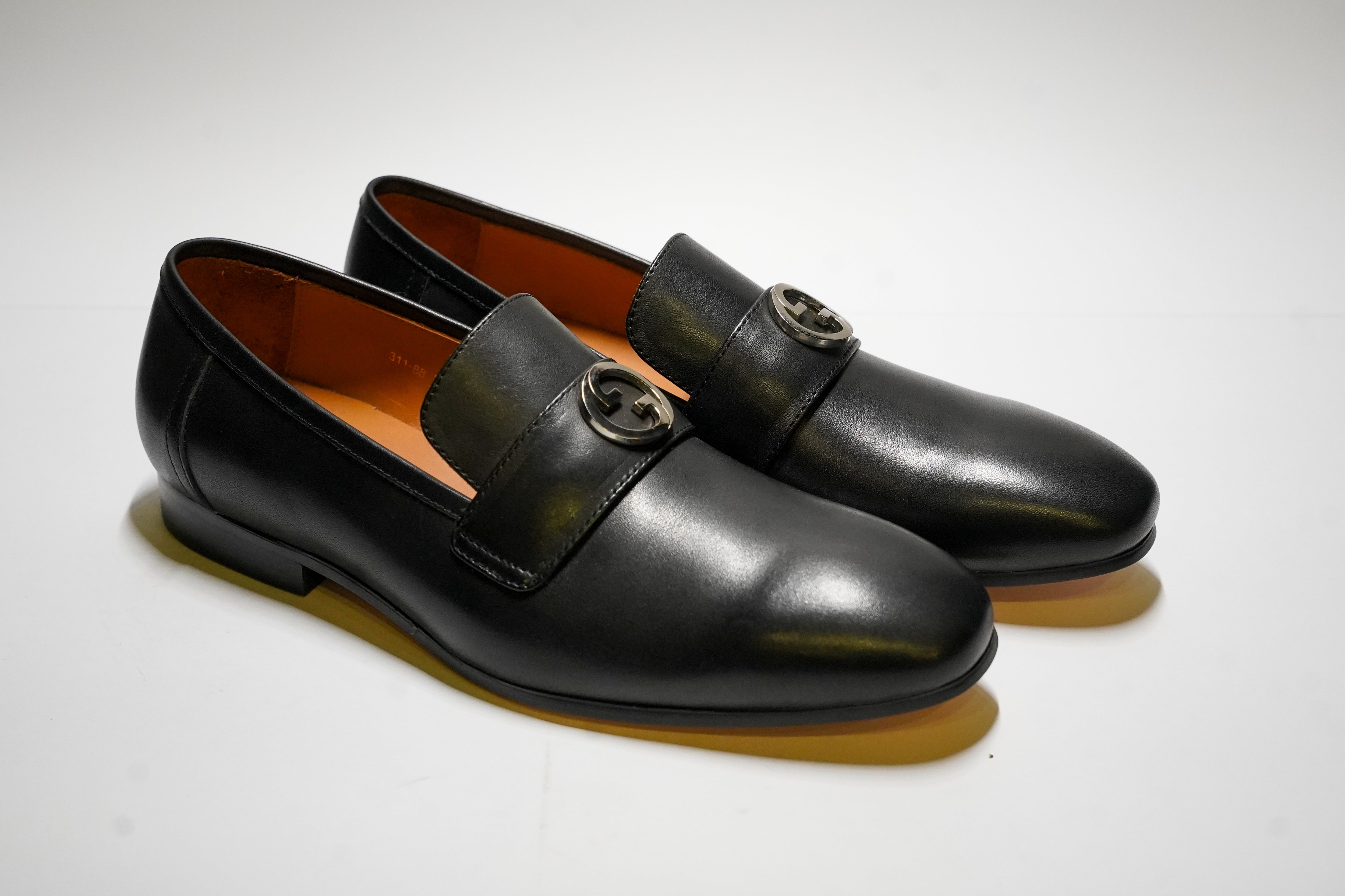 Gucci Men's Shoe  The Brand Company