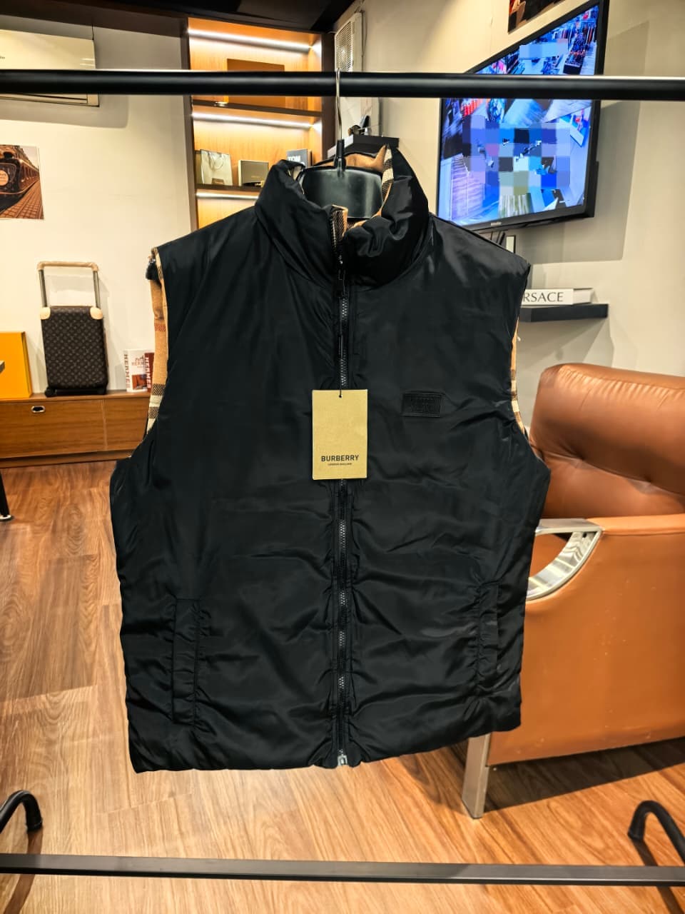 Burberry 1:1 Grade Reversible Double Sided Gilet Jacket