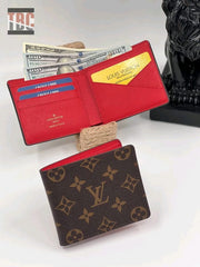 Louis Vuitton Men's Leather Wallet