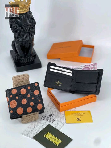 Louis Vuitton Men's Leather Wallet