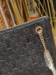 Louis Vuitton Women's Handbag