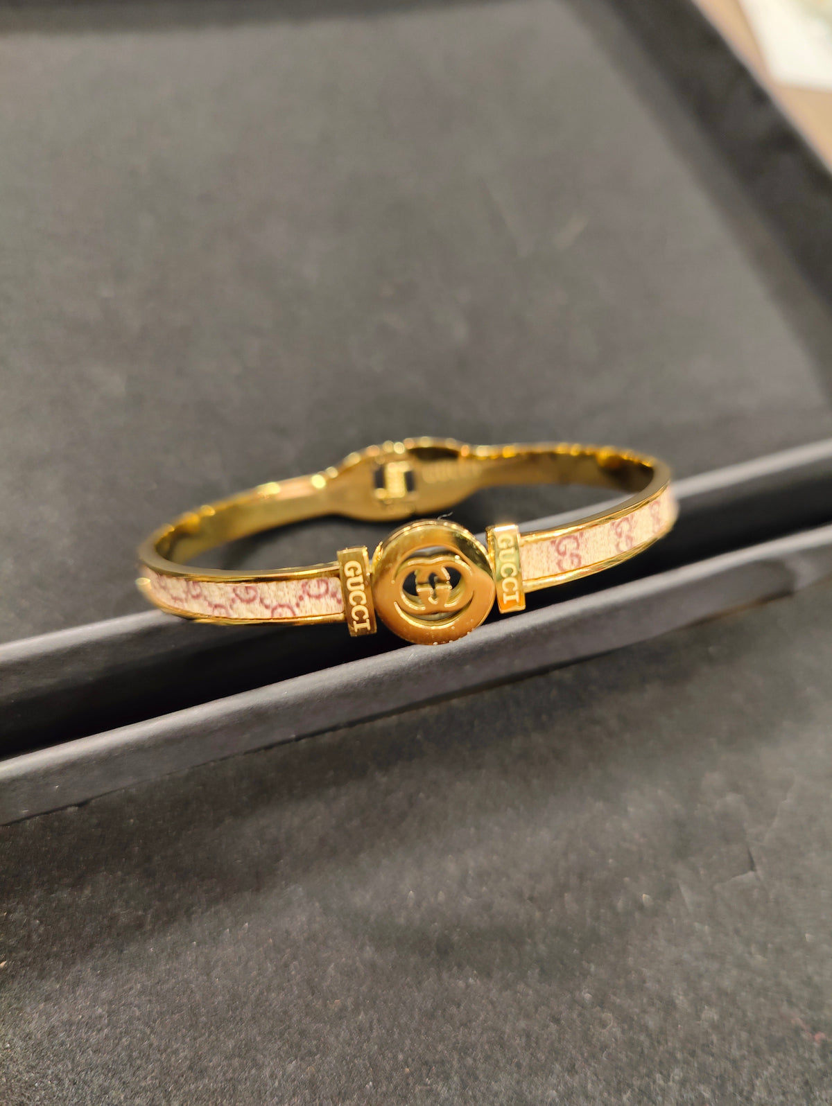 Gucci Women's Bracelet