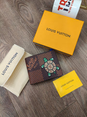 Louis Vuitton Men's Wallet