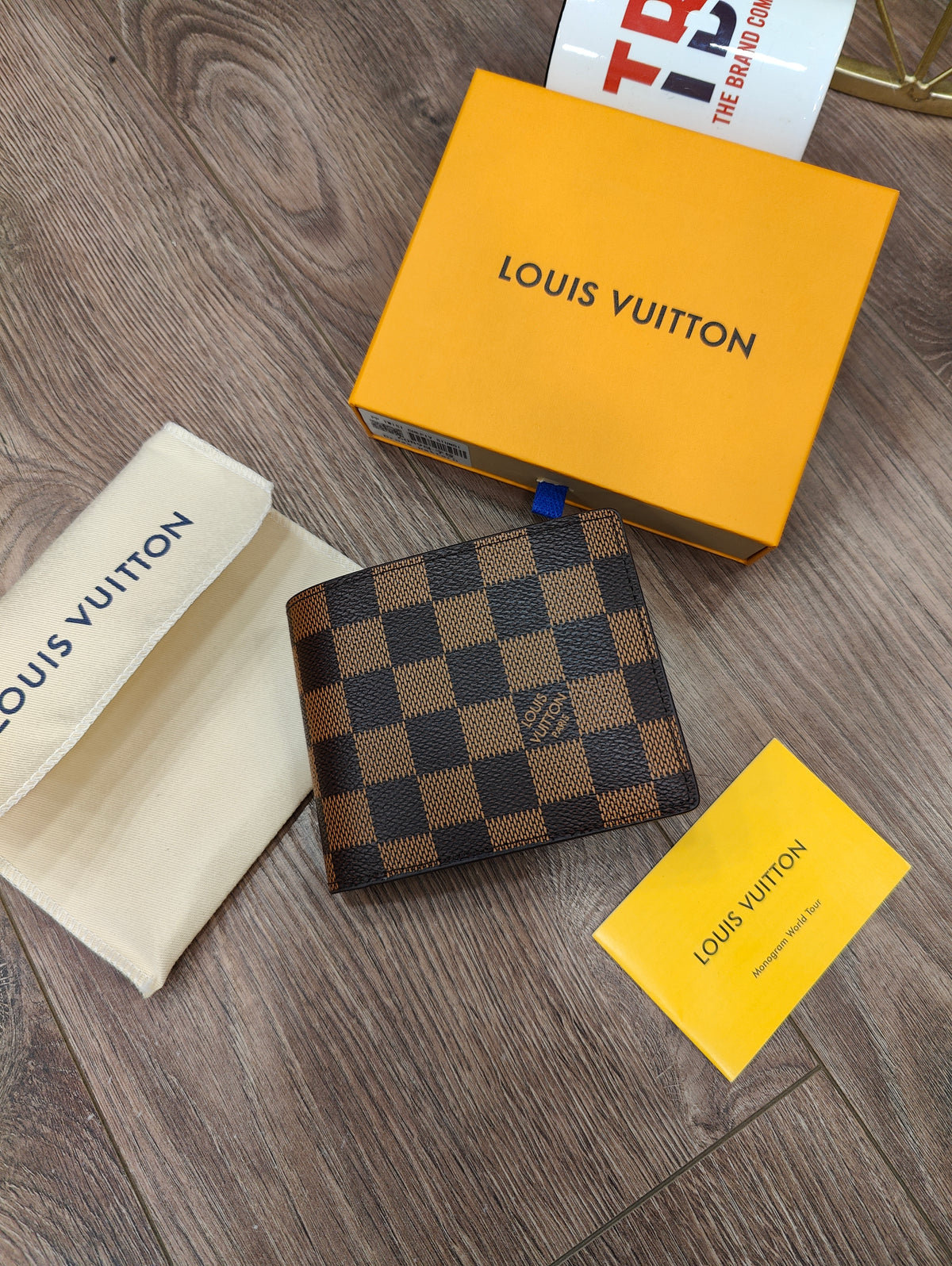 Louis Vuitton Men's Wallet