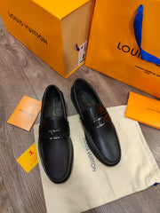 Louis Vuitton Men's Shoe