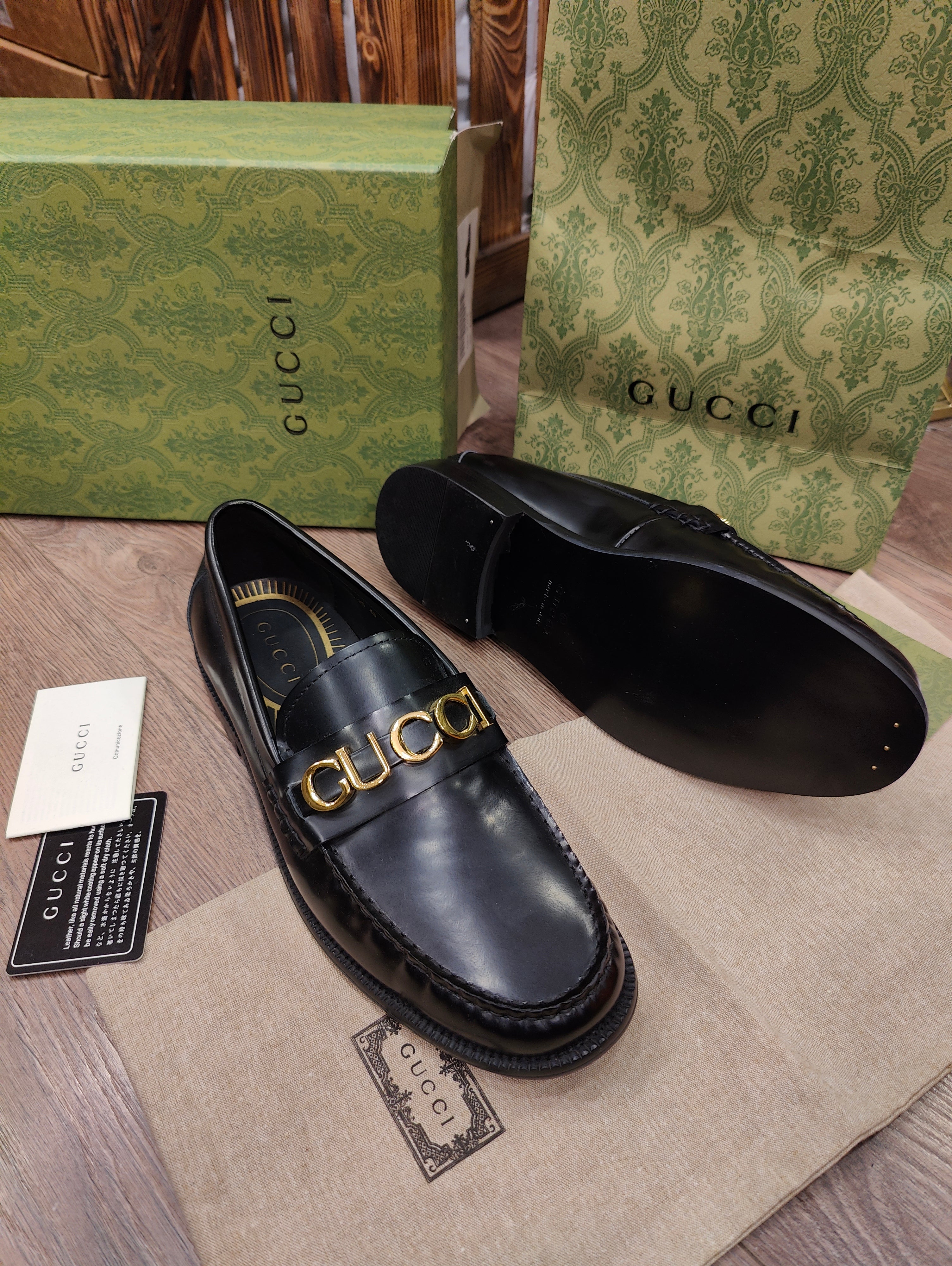 Gucci Men's Shoe