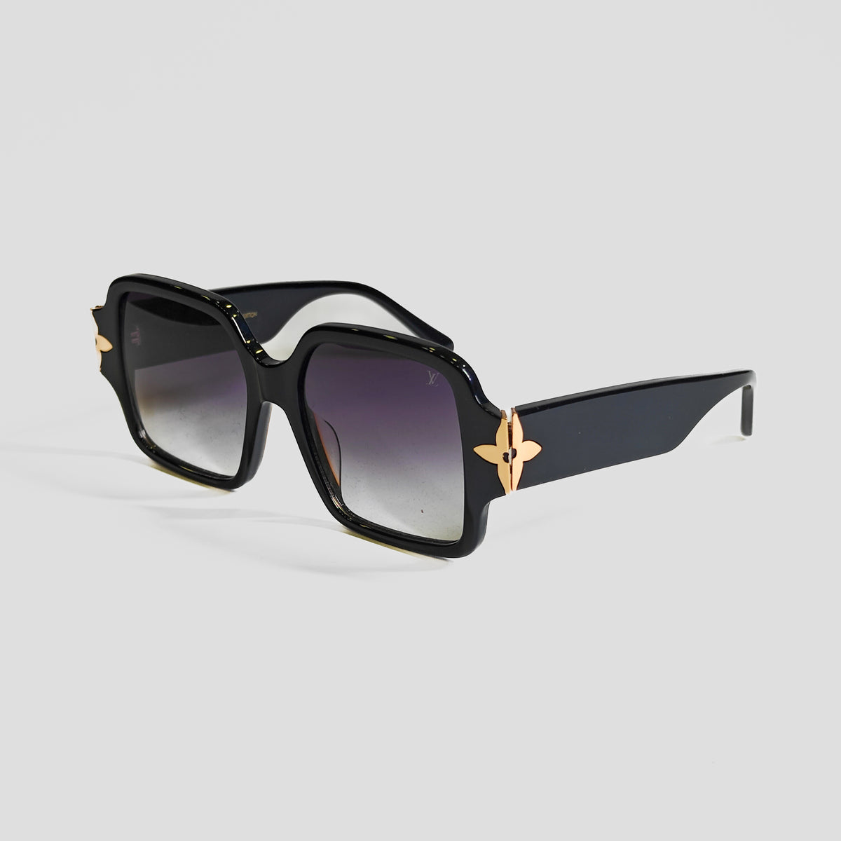 Louis Vuitton Women's Sun Glasses