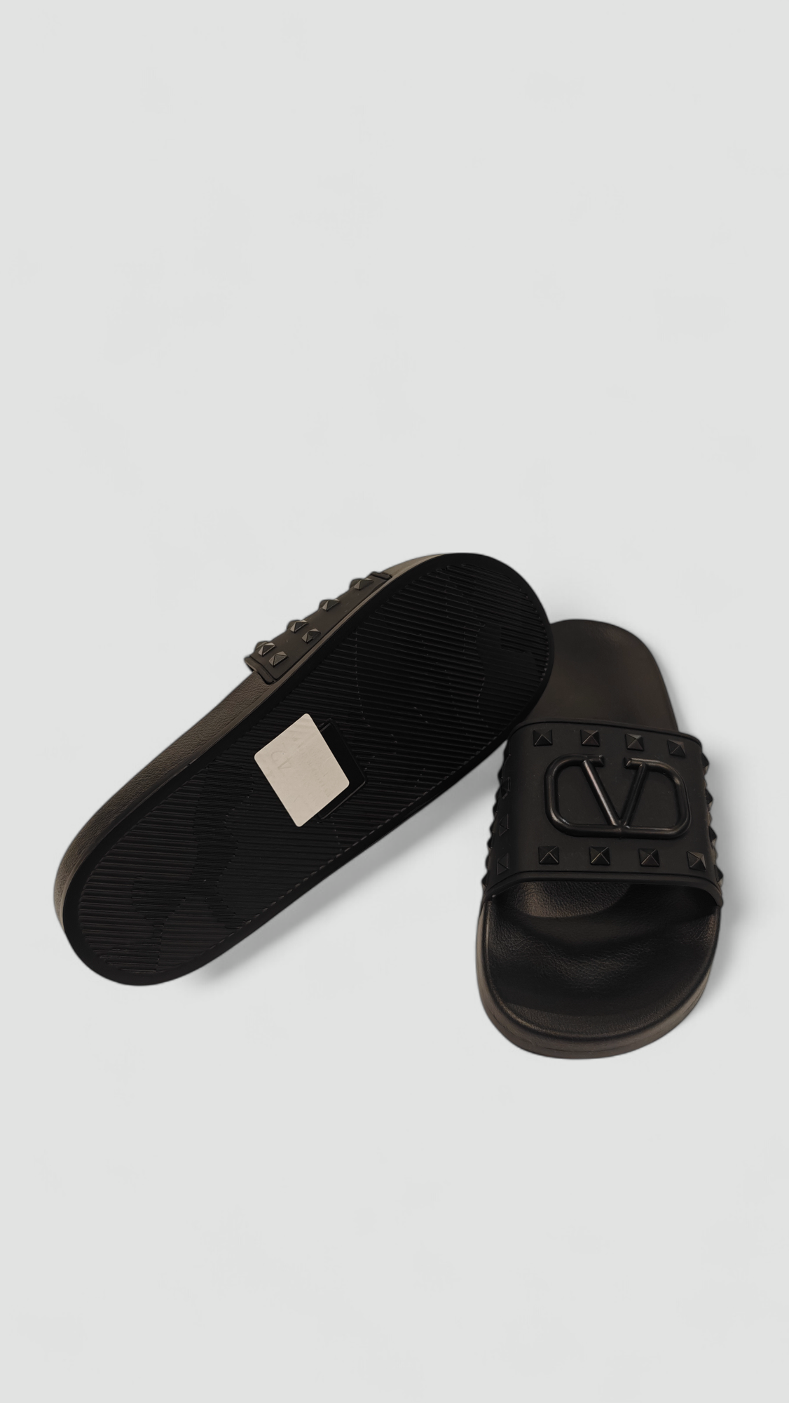 Valentino Slides