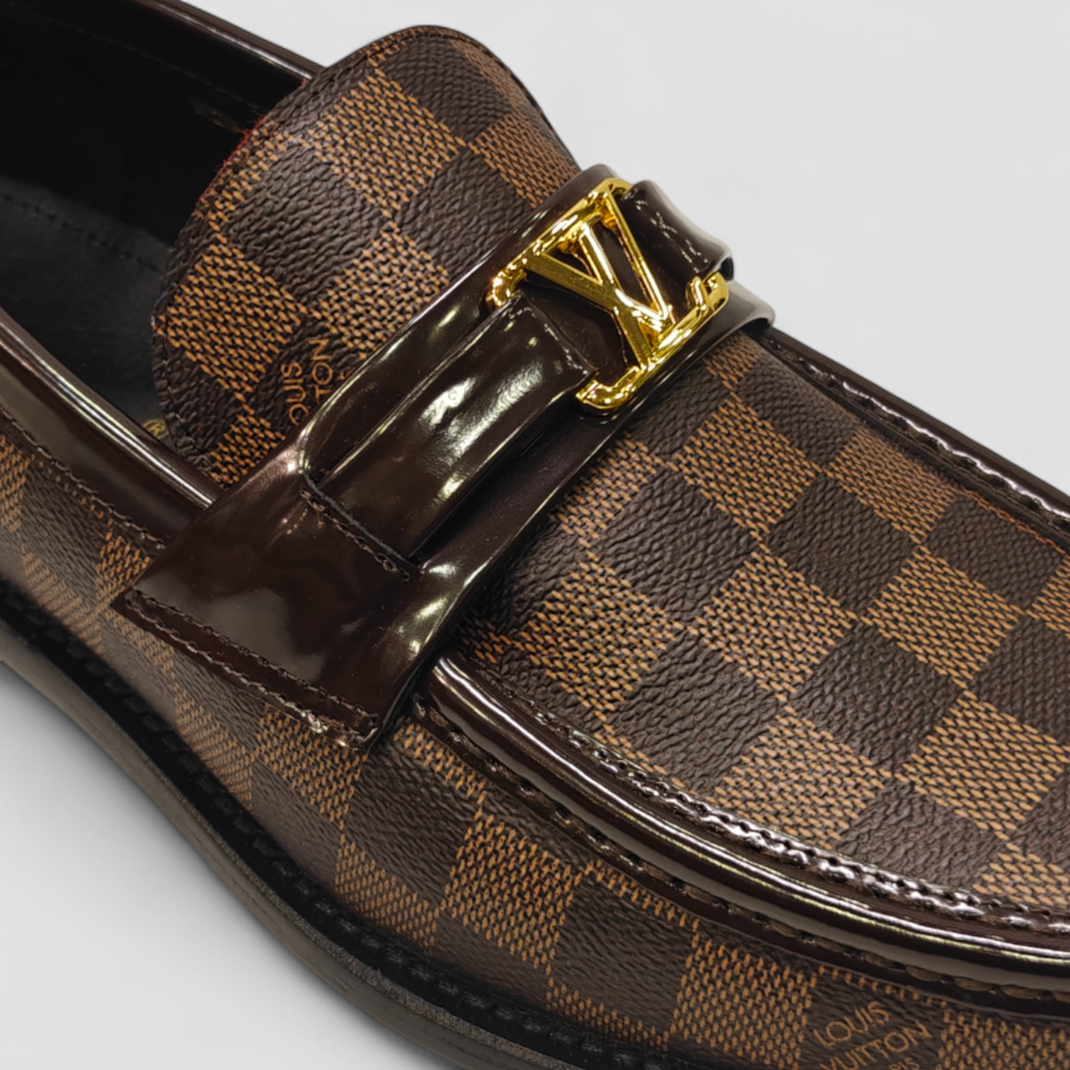 Louis Vuitton 1:1 Grade Leather Major Loafer