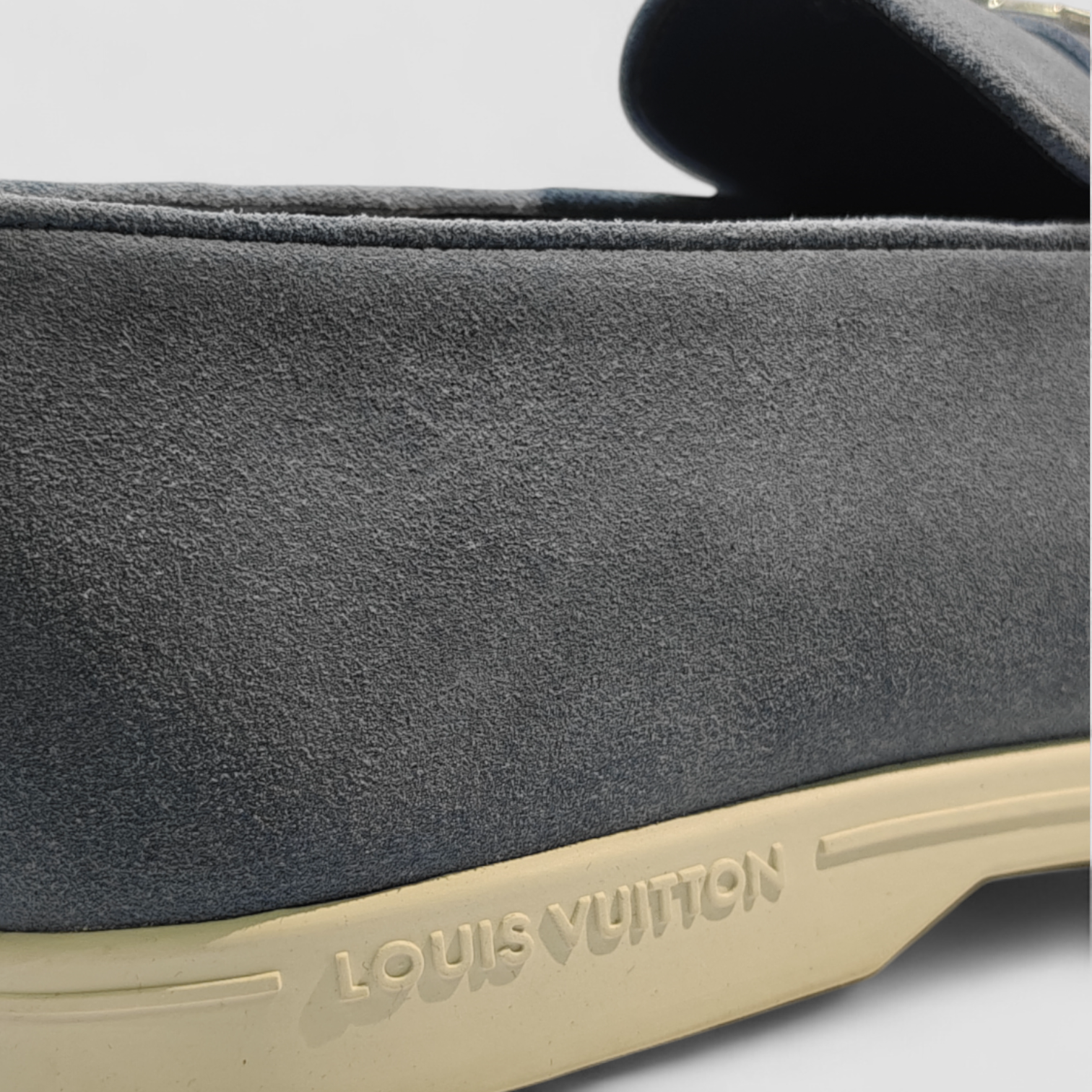 Louis Vuitton 1:1 Grade Suede Leather Estate Loafer