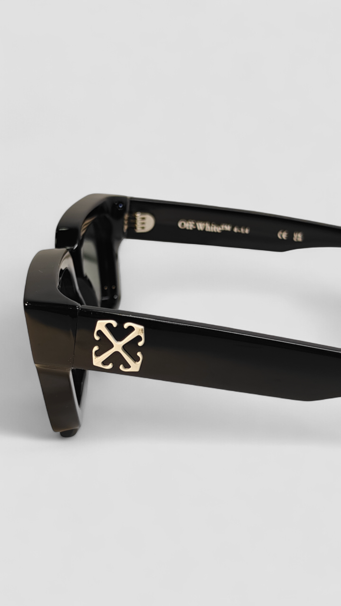 Off-White Sunglasses