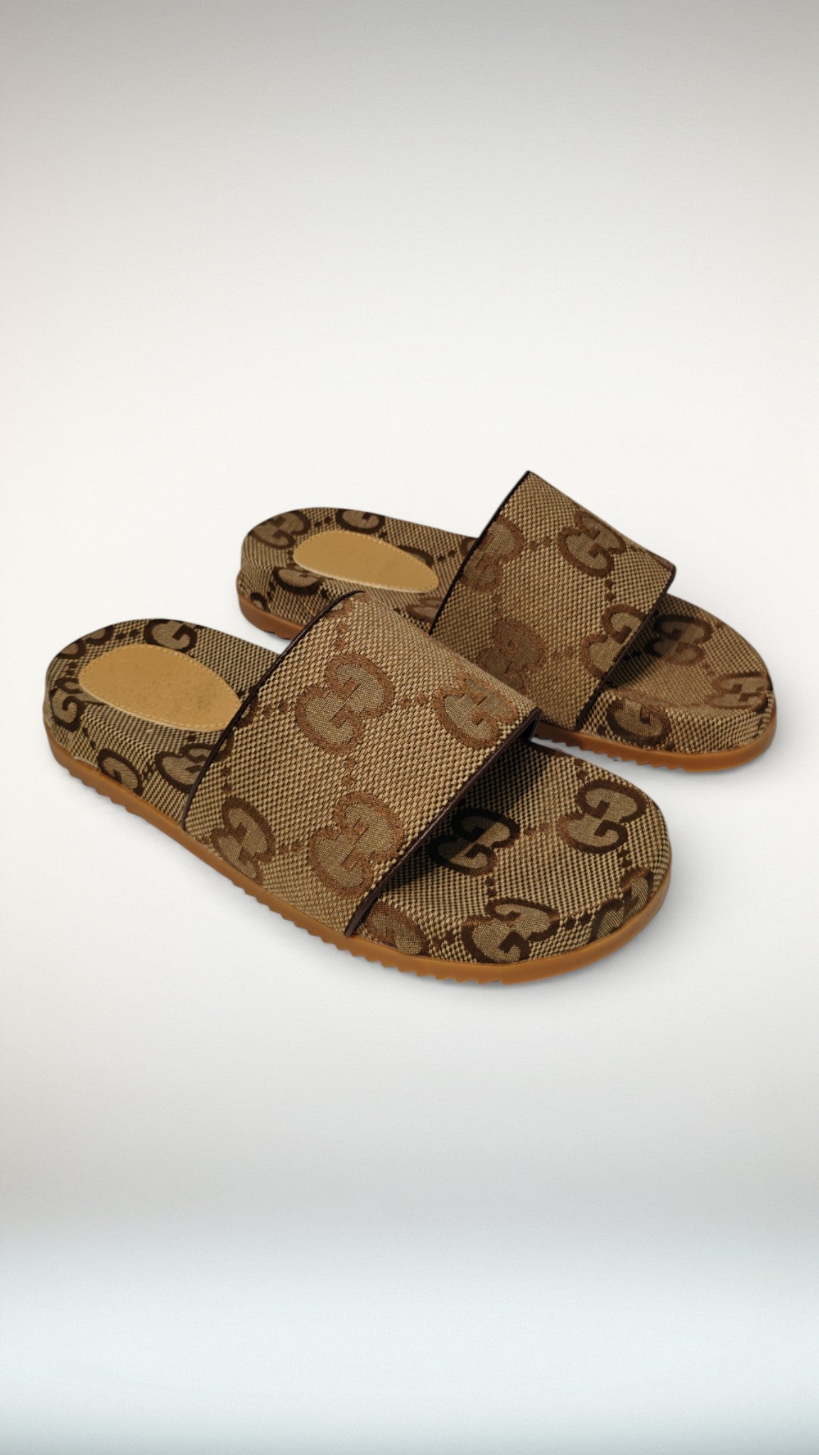 Gucci High End Slide with box
