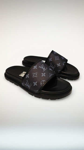 Louis Vuitton High End Slide with box