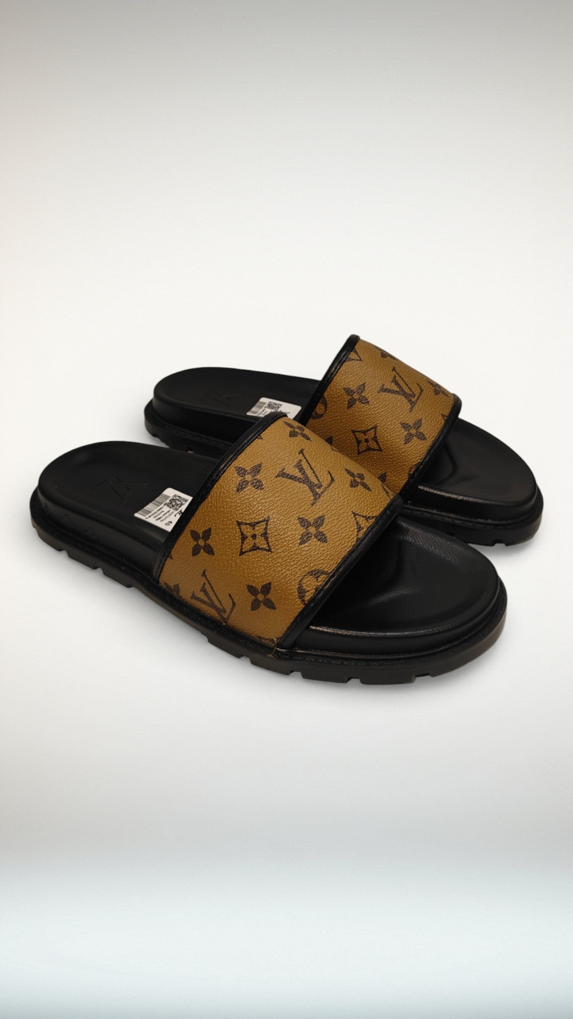 Louis Vuitton High End Slide with box