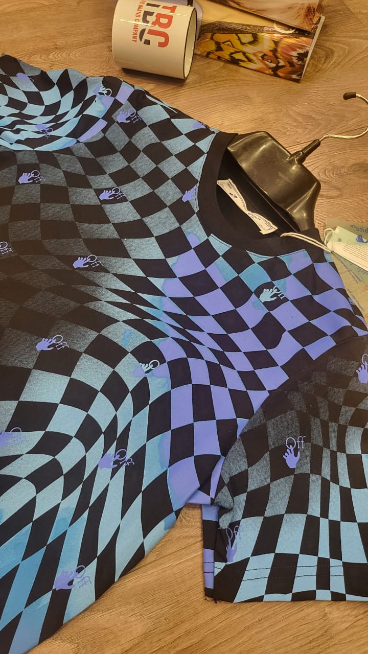 Off-White - Men's Tshirt