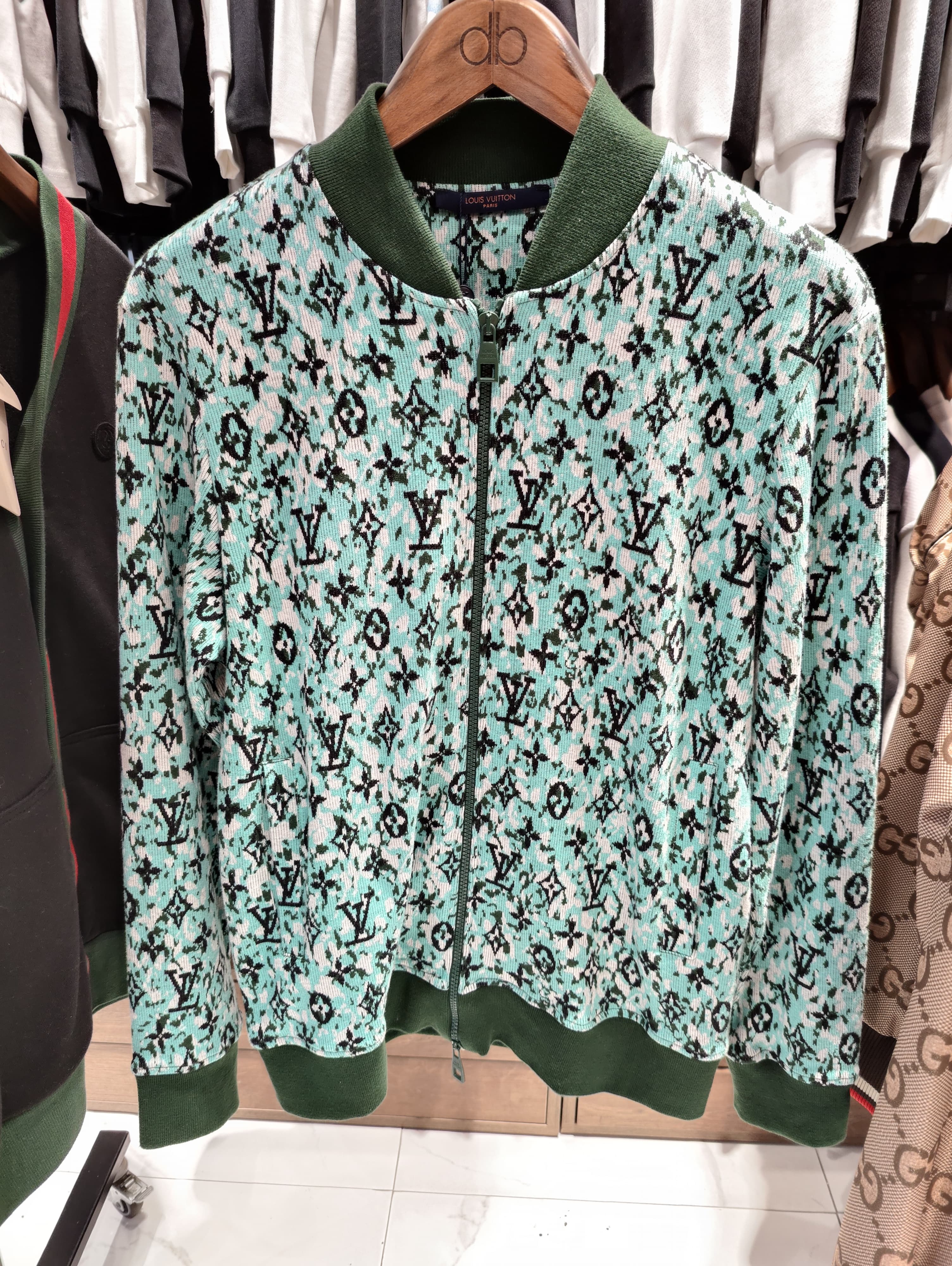 Louis Vuitton 1:1 Grade Zip on Sweater