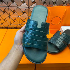 Hermes Izmir High Grade Slides with box