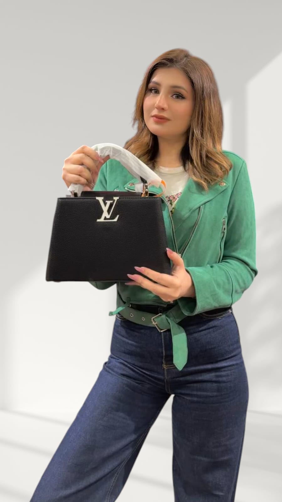 Louis Vuitton Capucines Bag with Box