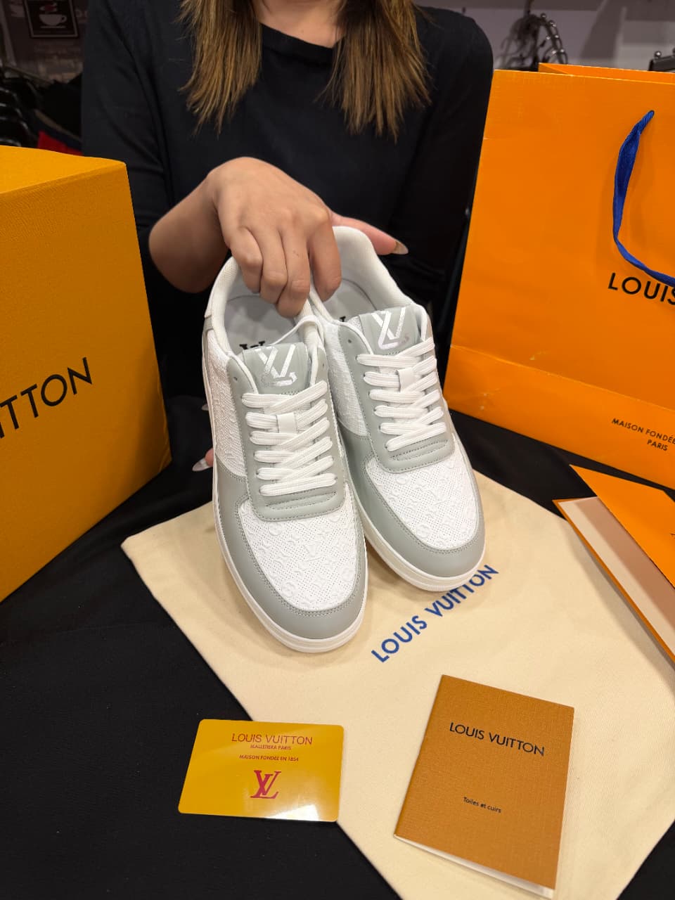 Louis Vuitton 1:1 Grade Sneaker