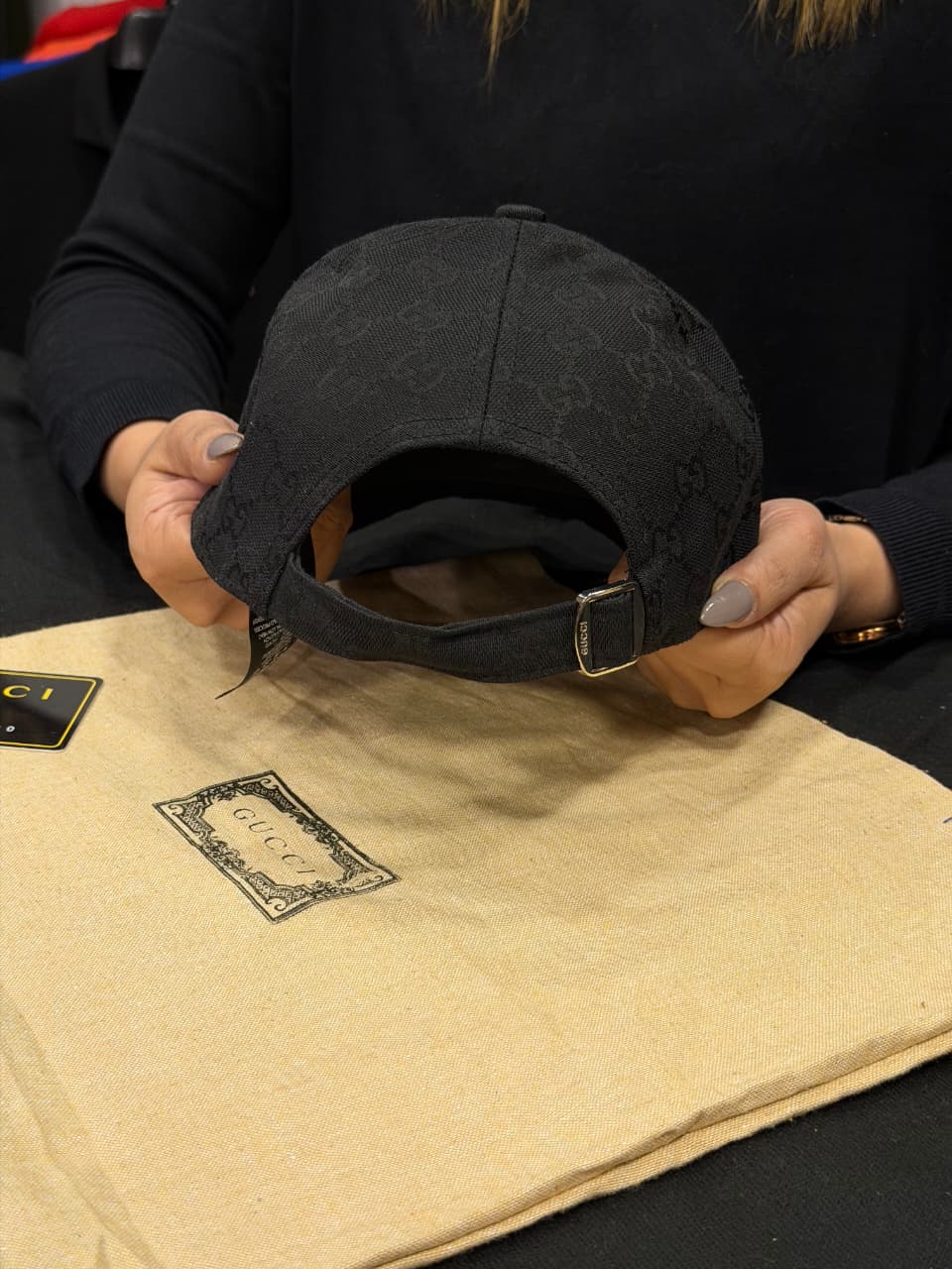 Gucci Premium Cap with Dust Cover