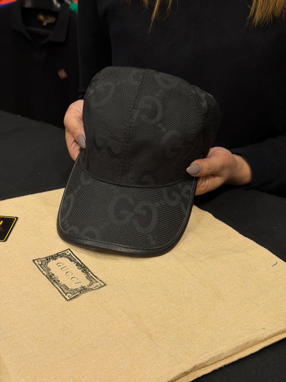 Gucci Premium Cap with Dust Cover