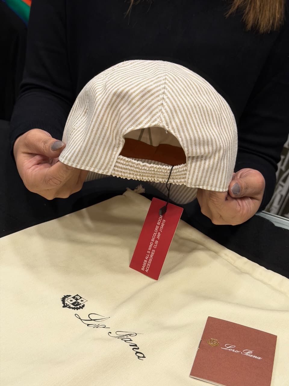 Loro Piana Premium Cap with Dust Cover