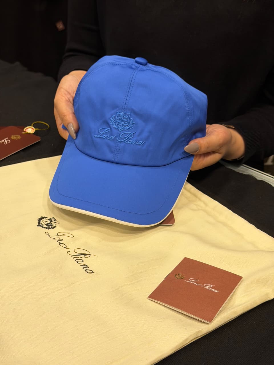 Loro Piana Premium Cap with Dust Cover