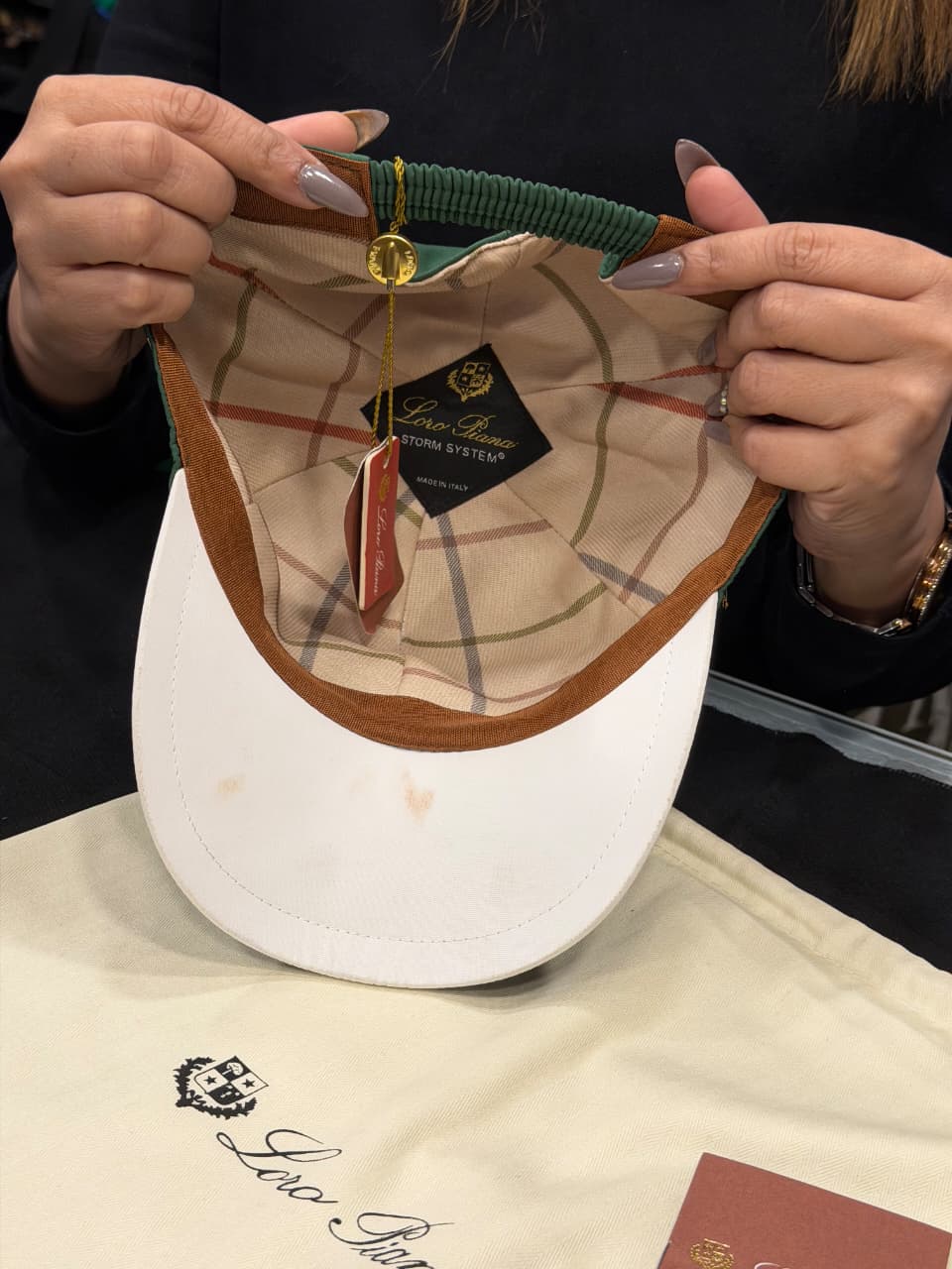 Loro Piana Premium Cap with Dust Cover
