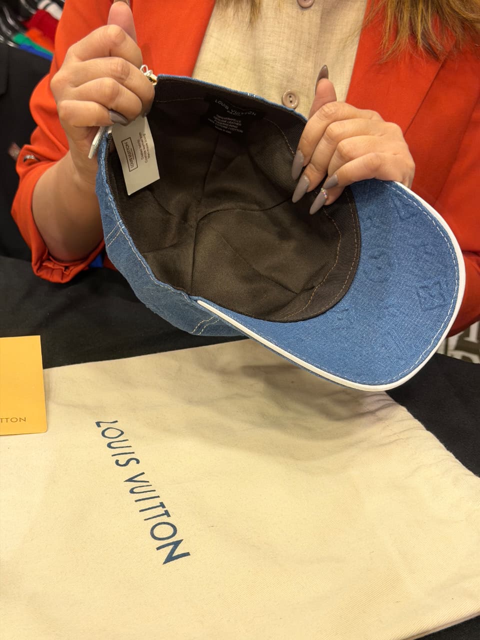 Louis Vuitton Premium Cap with Dust Cover