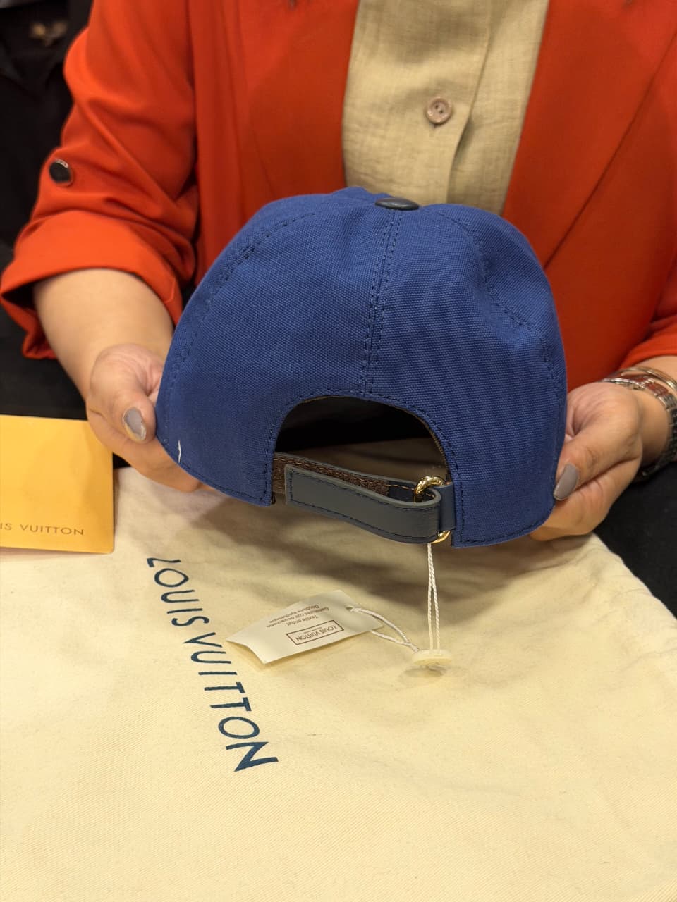 Louis Vuitton Premium Cap with Dust Cover