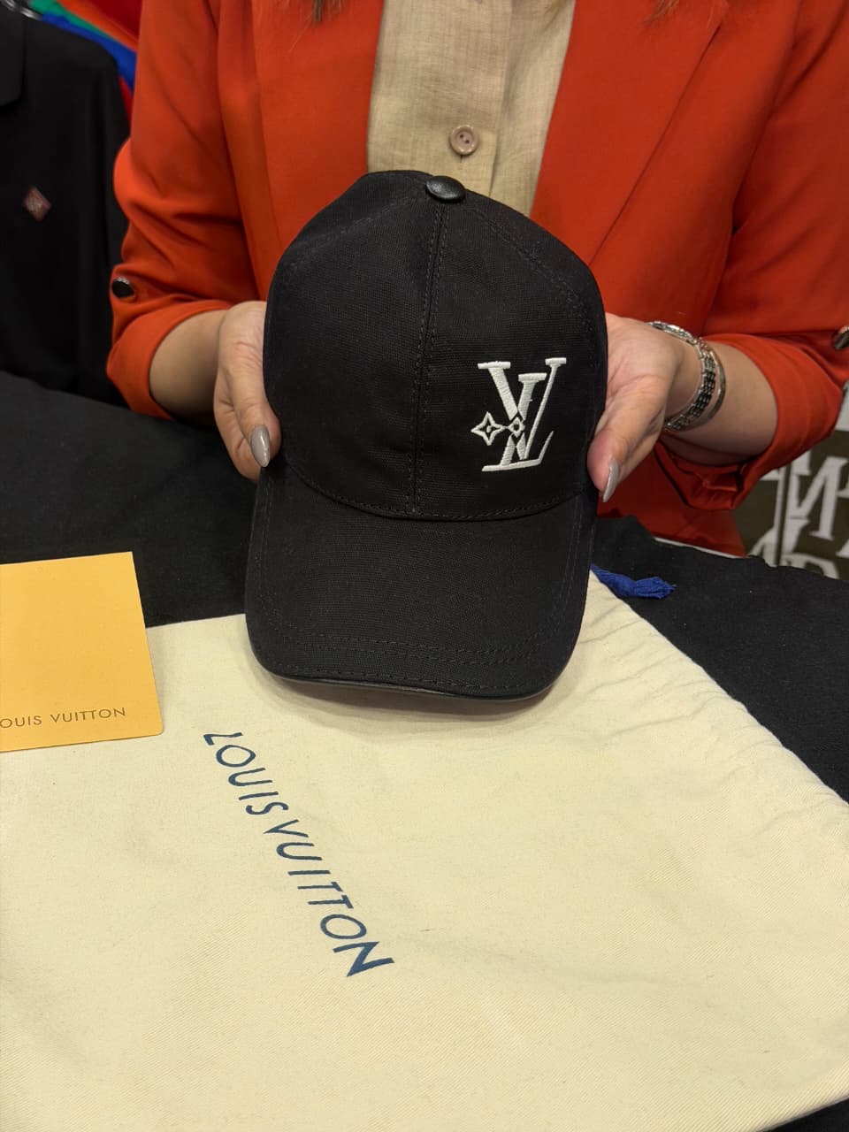 Louis Vuitton Premium Cap with Dust Cover